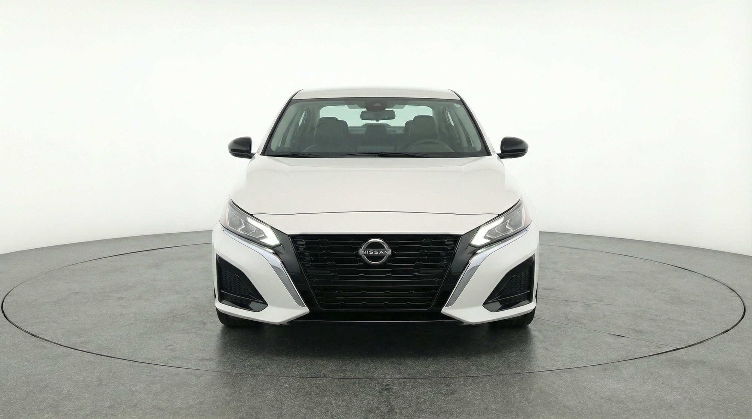 Thumbnail: 2025 Nissan Altima - 2