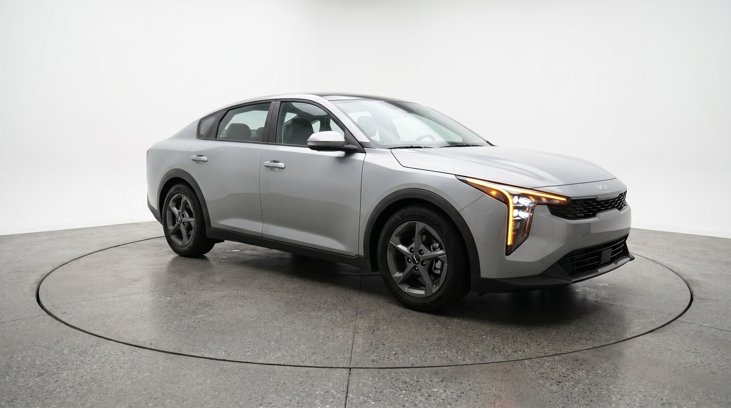 Thumbnail: 2025 Kia K4 - 1