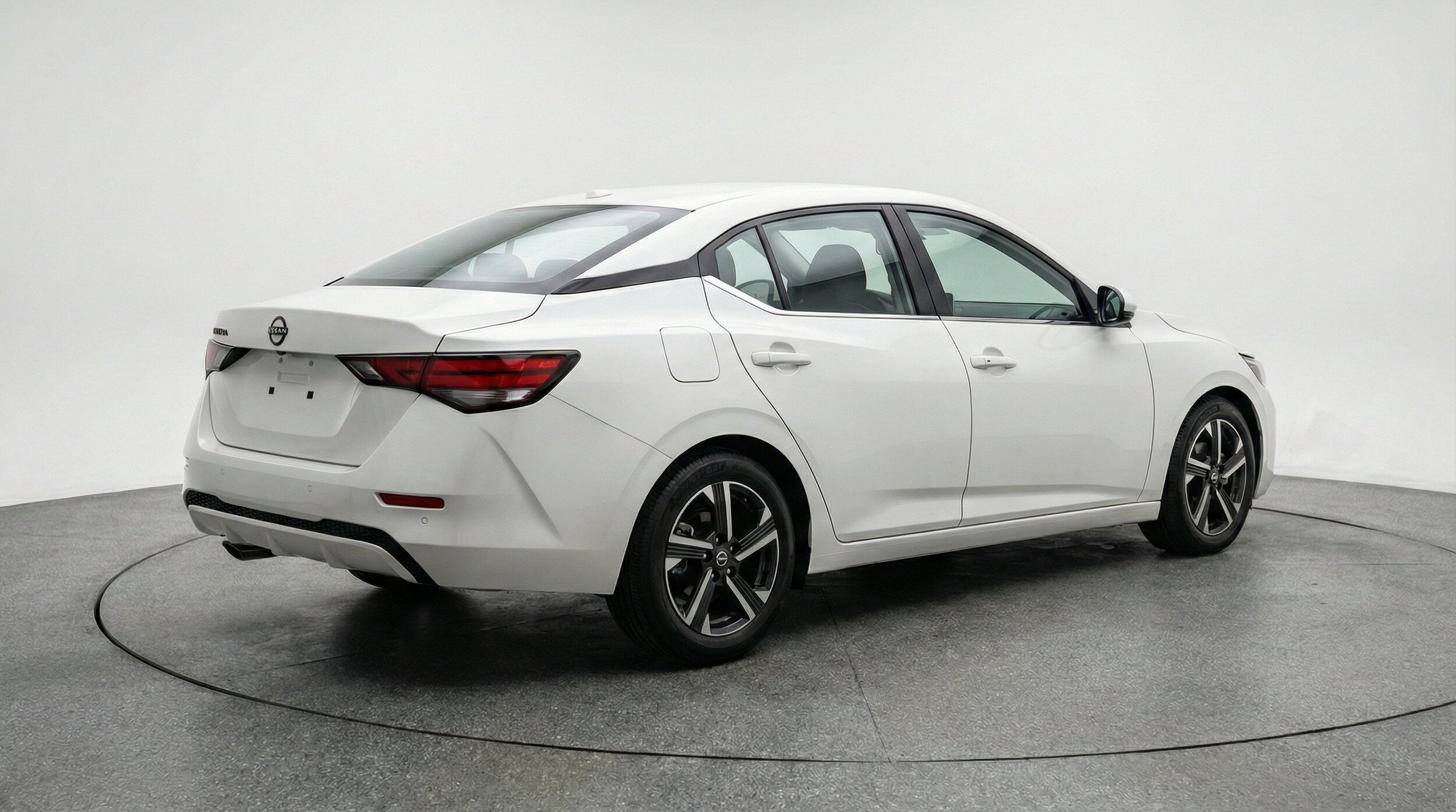Thumbnail: 2025 Nissan Sentra - 9