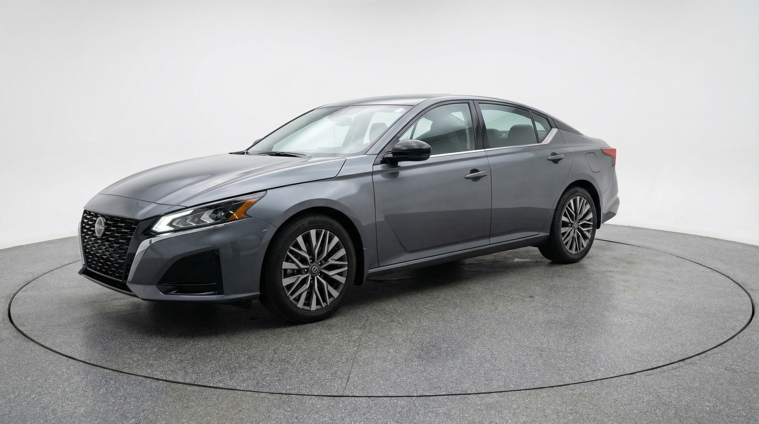 Thumbnail: 2025 Nissan Altima - 3