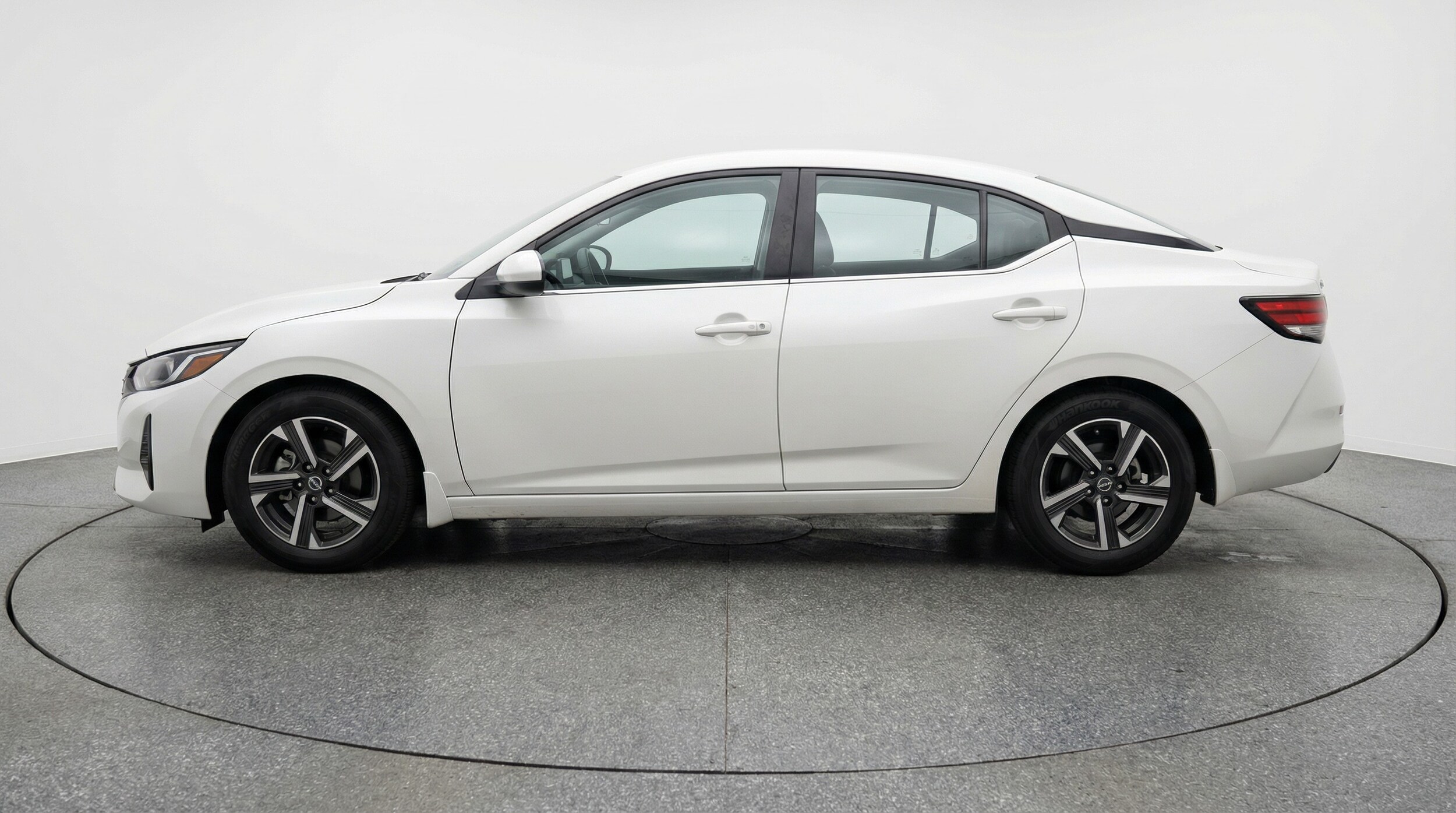 Thumbnail: 2025 Nissan Sentra - 4