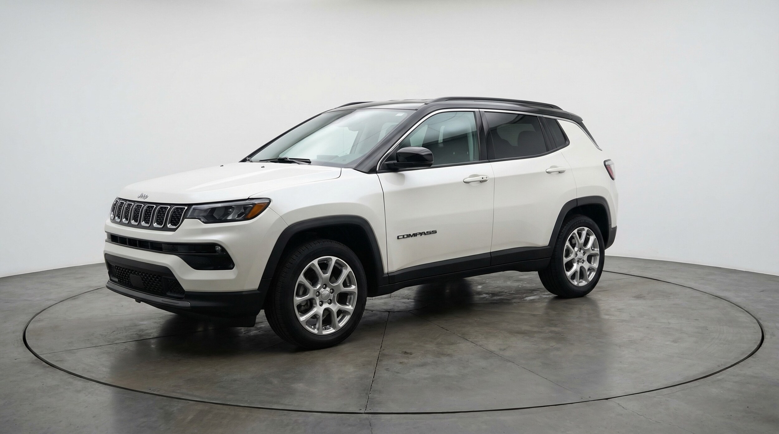 Thumbnail: 2025 Jeep Compass - 3