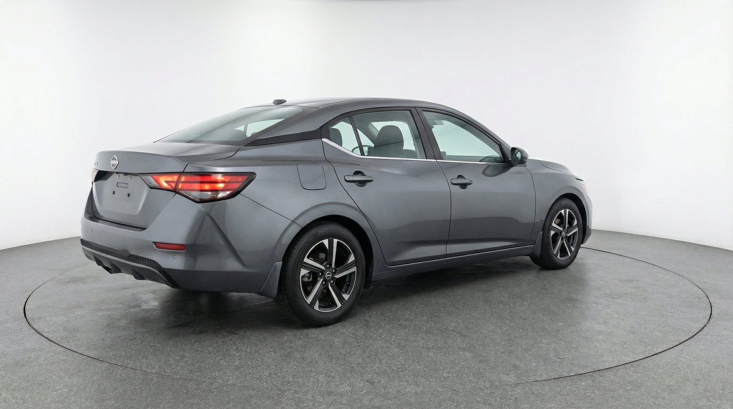Thumbnail: 2025 Nissan Sentra - 9