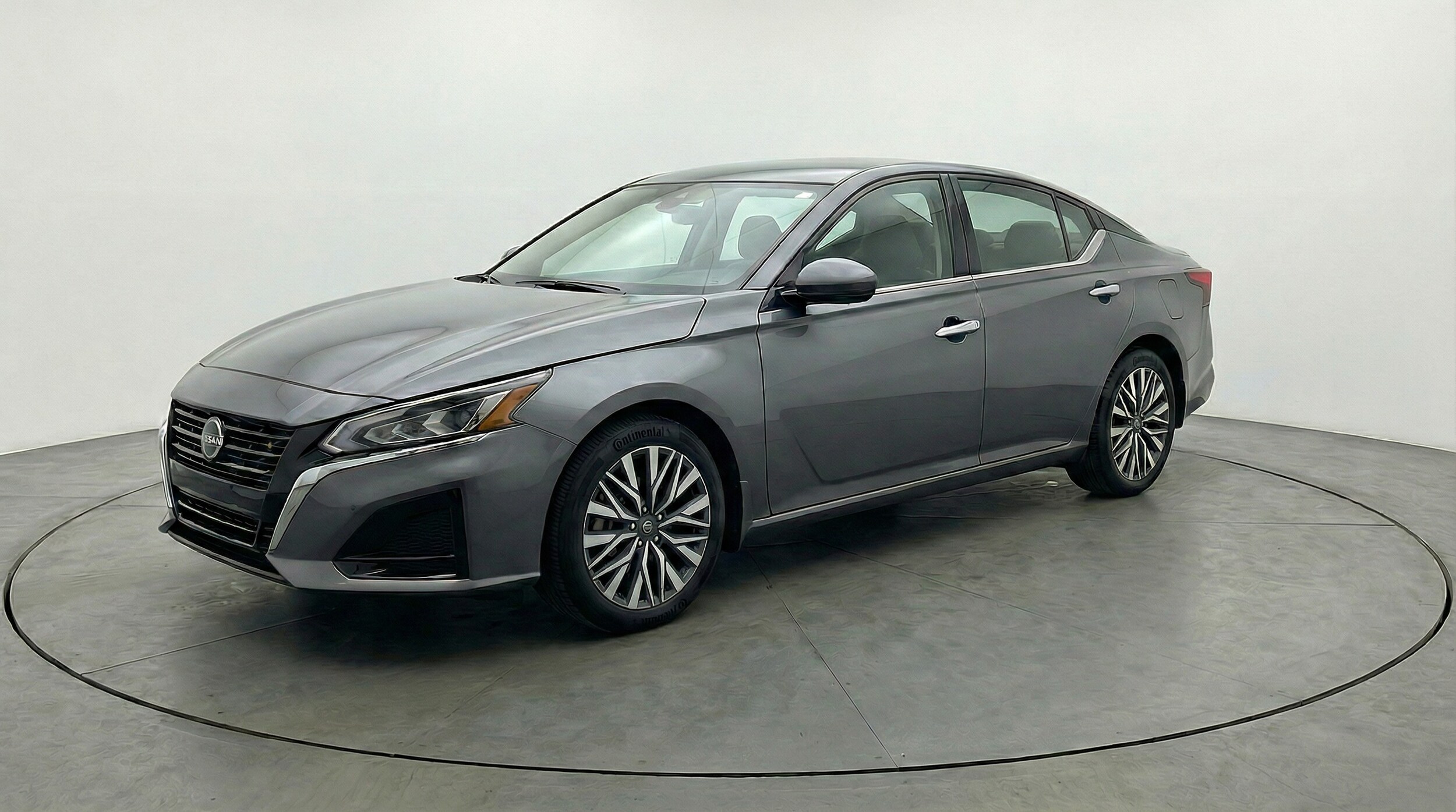 Thumbnail: 2025 Nissan Altima - 3