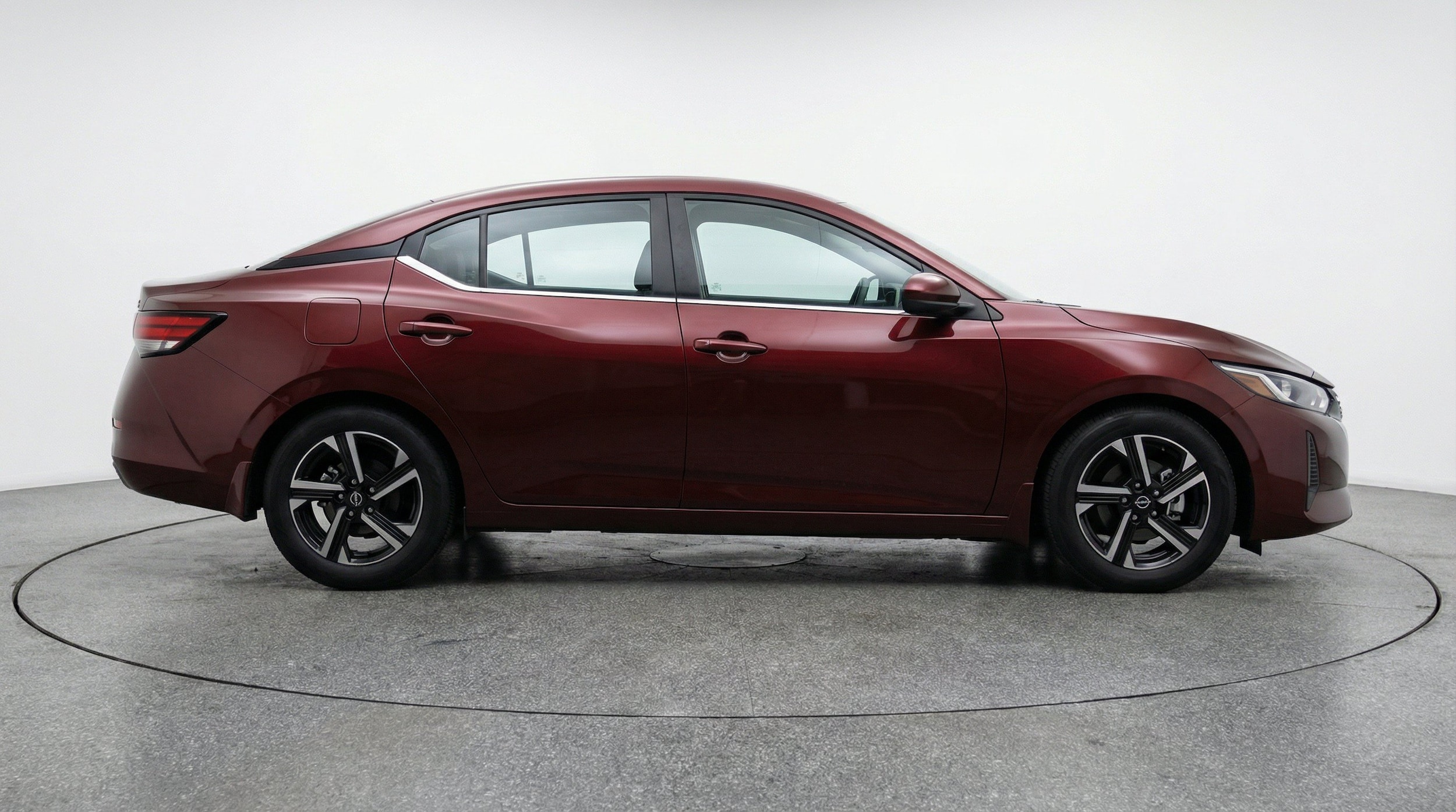Thumbnail: 2025 Nissan Sentra - 11