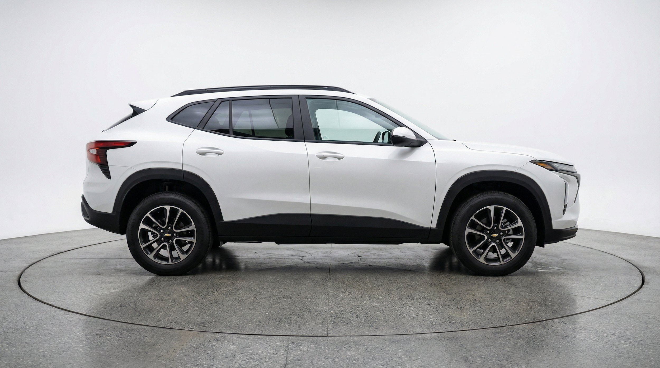 Thumbnail: 2025 Chevrolet TrailBlazer - 11