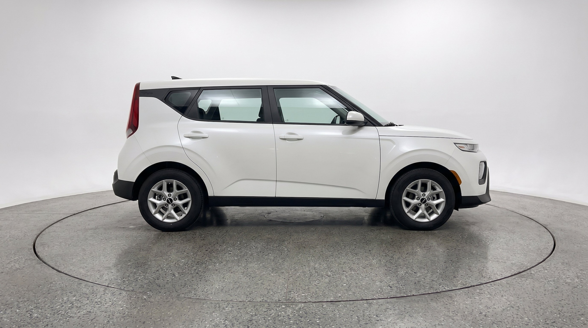 Thumbnail: 2025 Kia Soul - 10