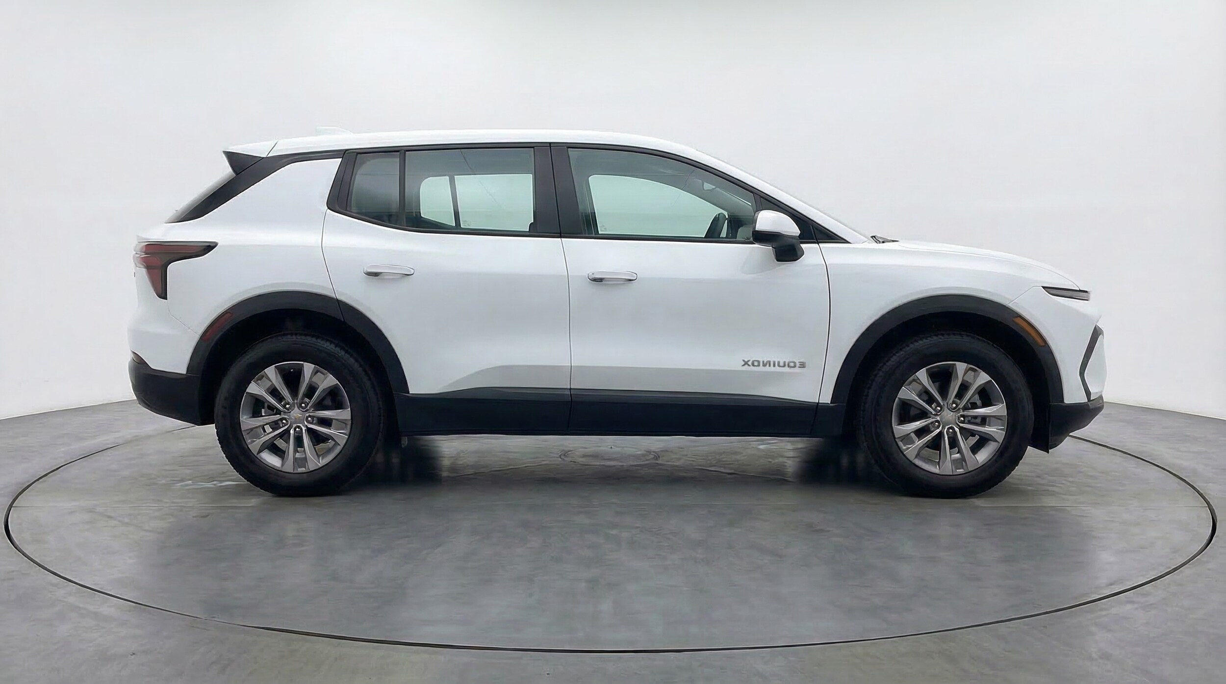 Thumbnail: 2025 Chevrolet Equinox - 8