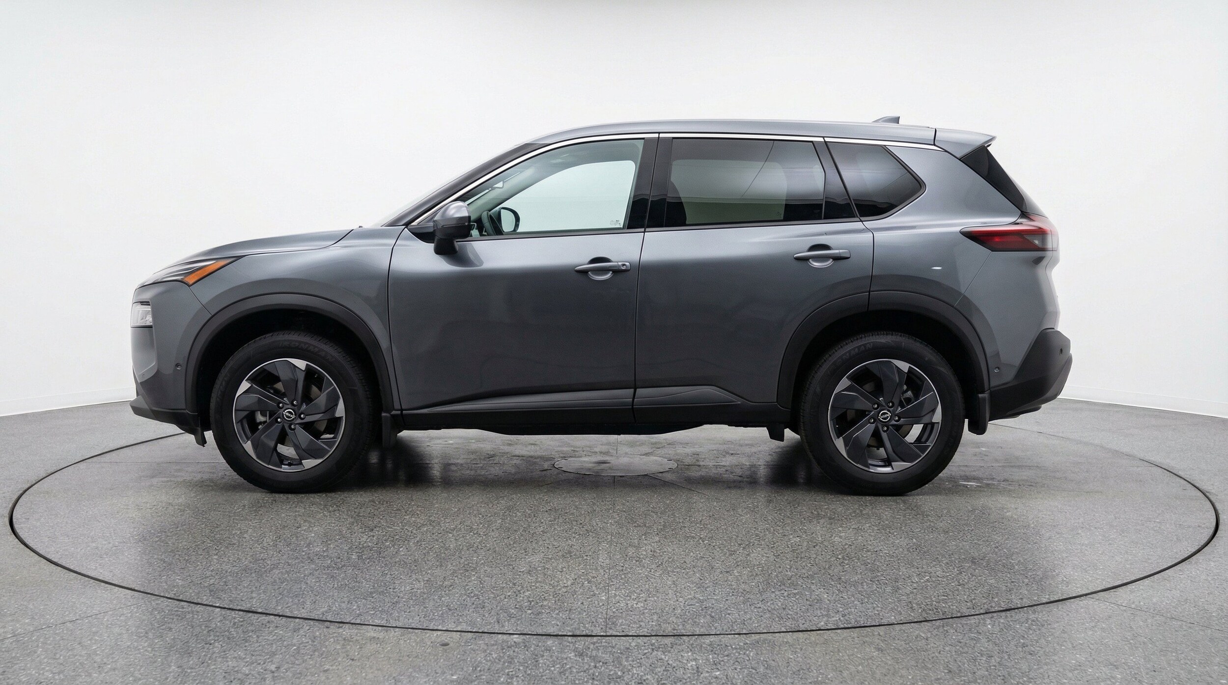 Thumbnail: 2025 Nissan Rogue - 5