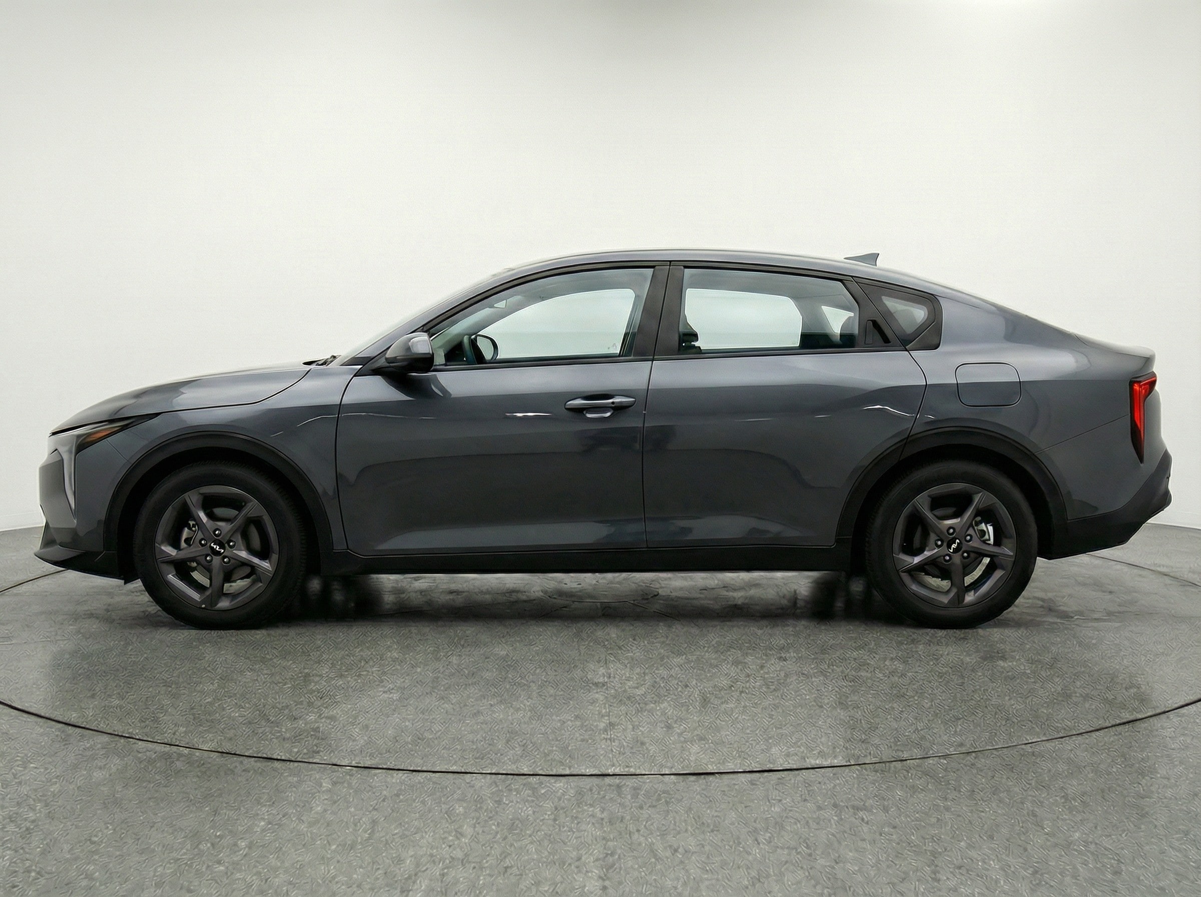 Thumbnail: 2025 Kia K4 - 4