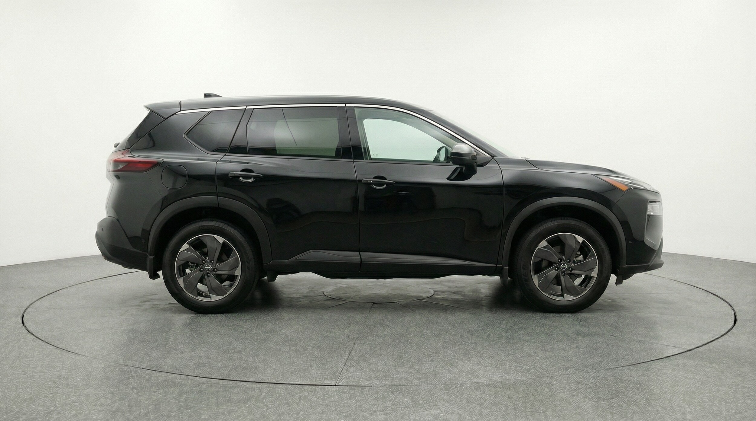 Thumbnail: 2025 Nissan Rogue - 8