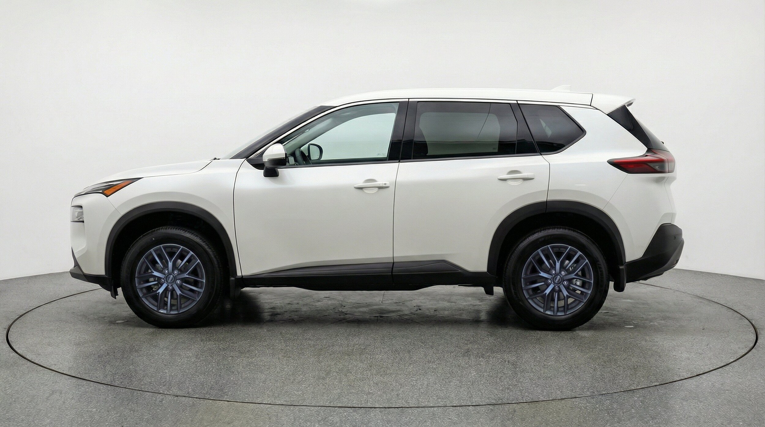Thumbnail: 2026 Nissan Rogue - 5