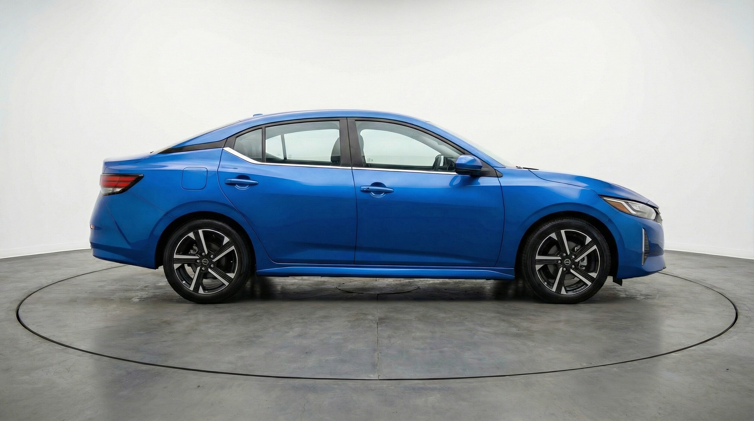 Thumbnail: 2025 Nissan Sentra - 8