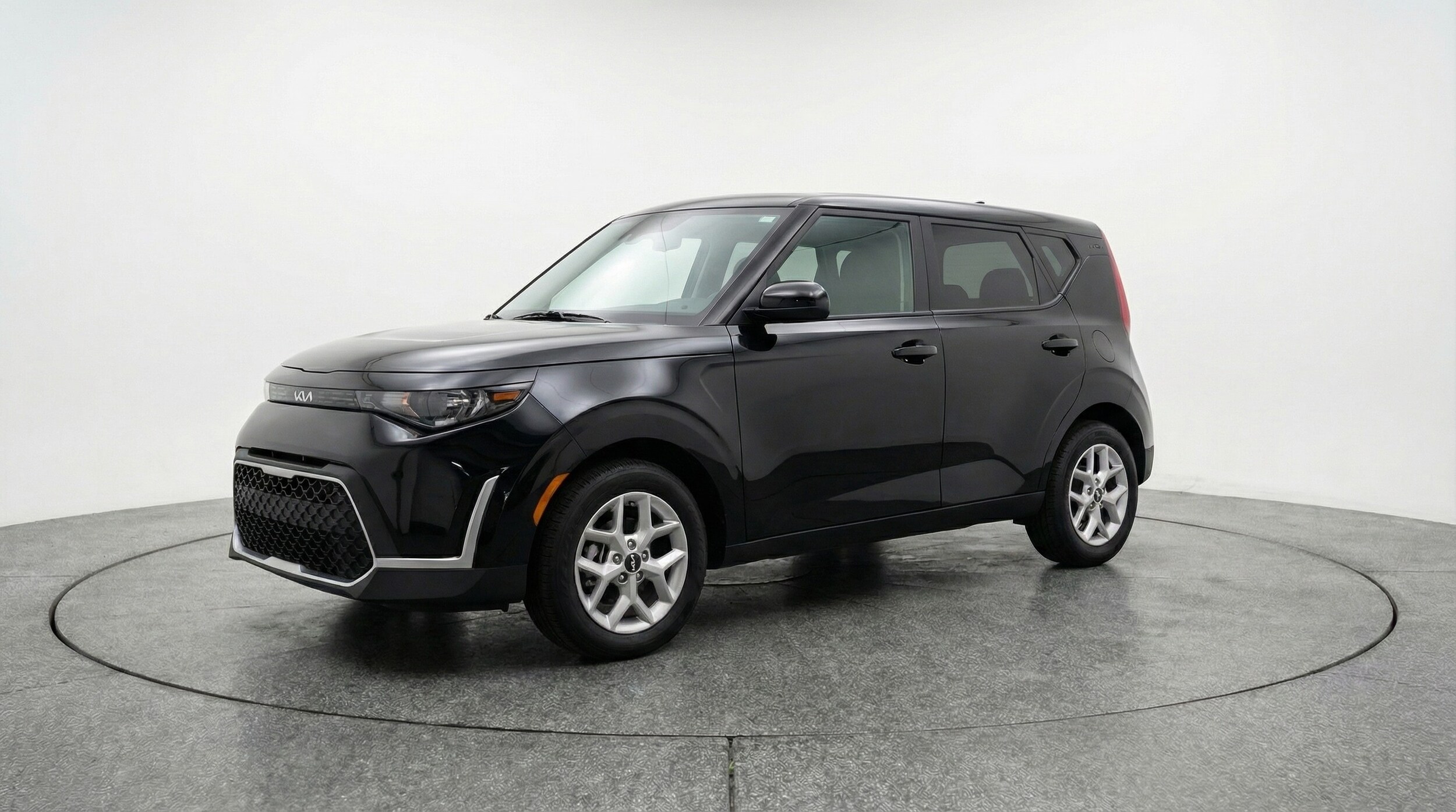 Thumbnail: 2025 Kia Soul - 3