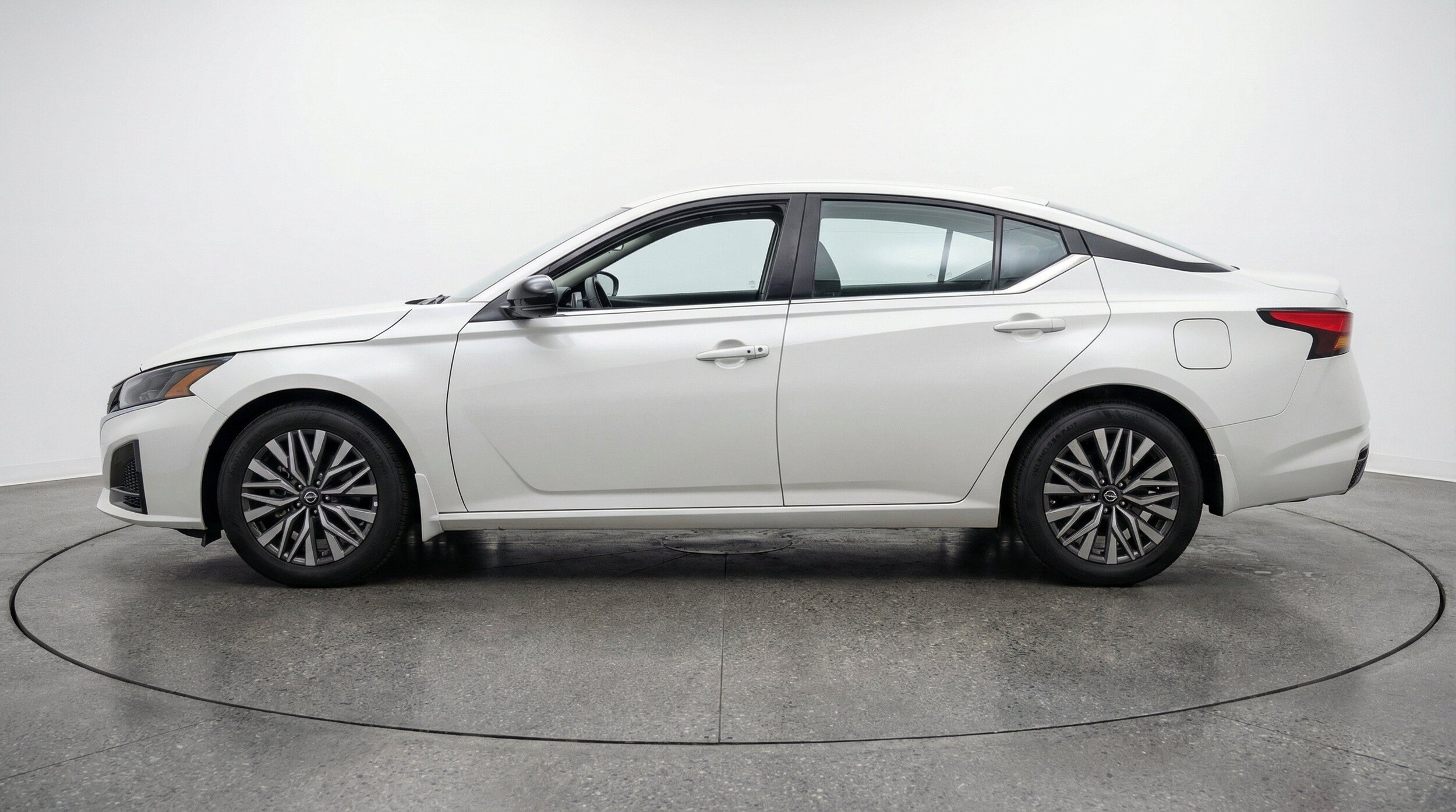 Thumbnail: 2026 Nissan Altima - 5