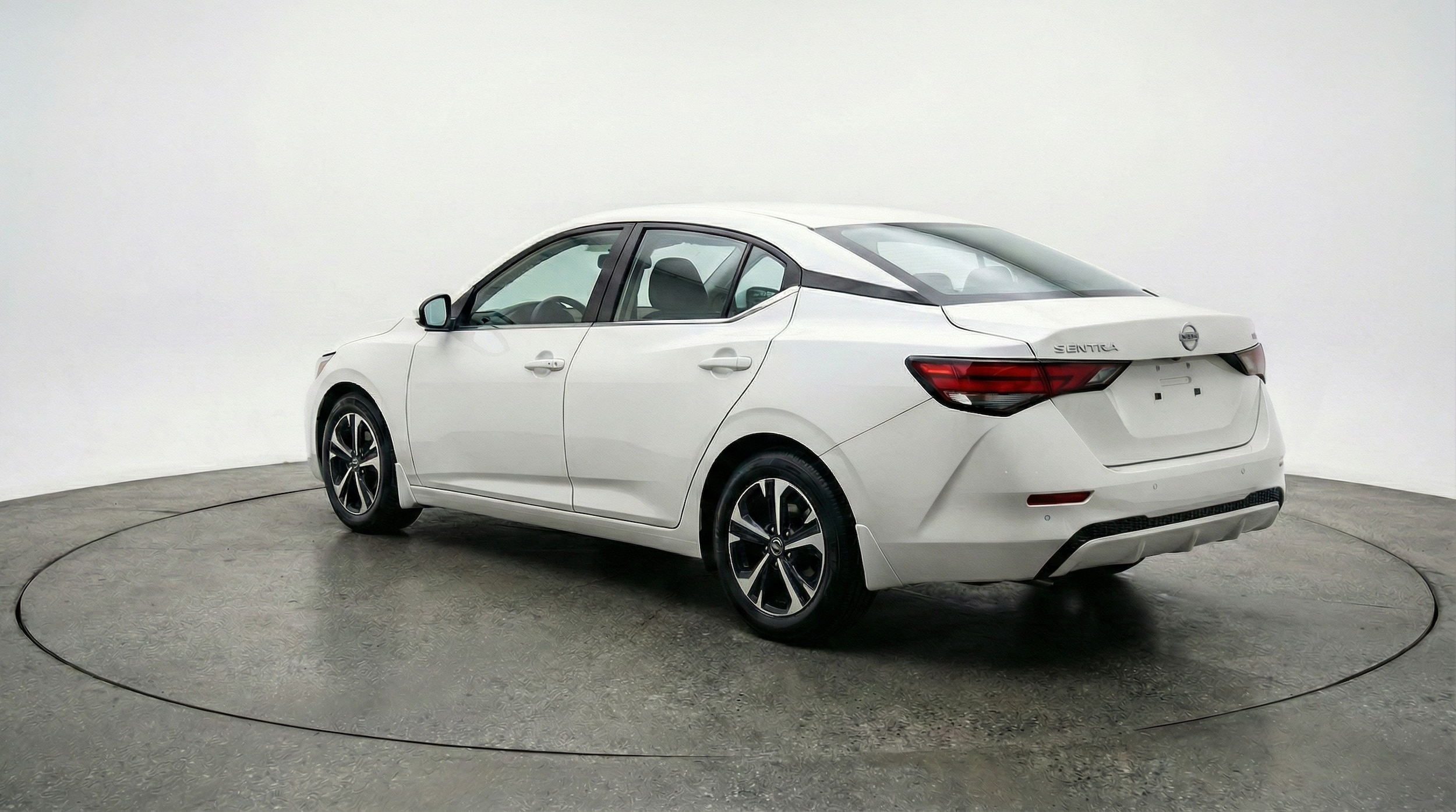 Thumbnail: 2025 Nissan Sentra - 5