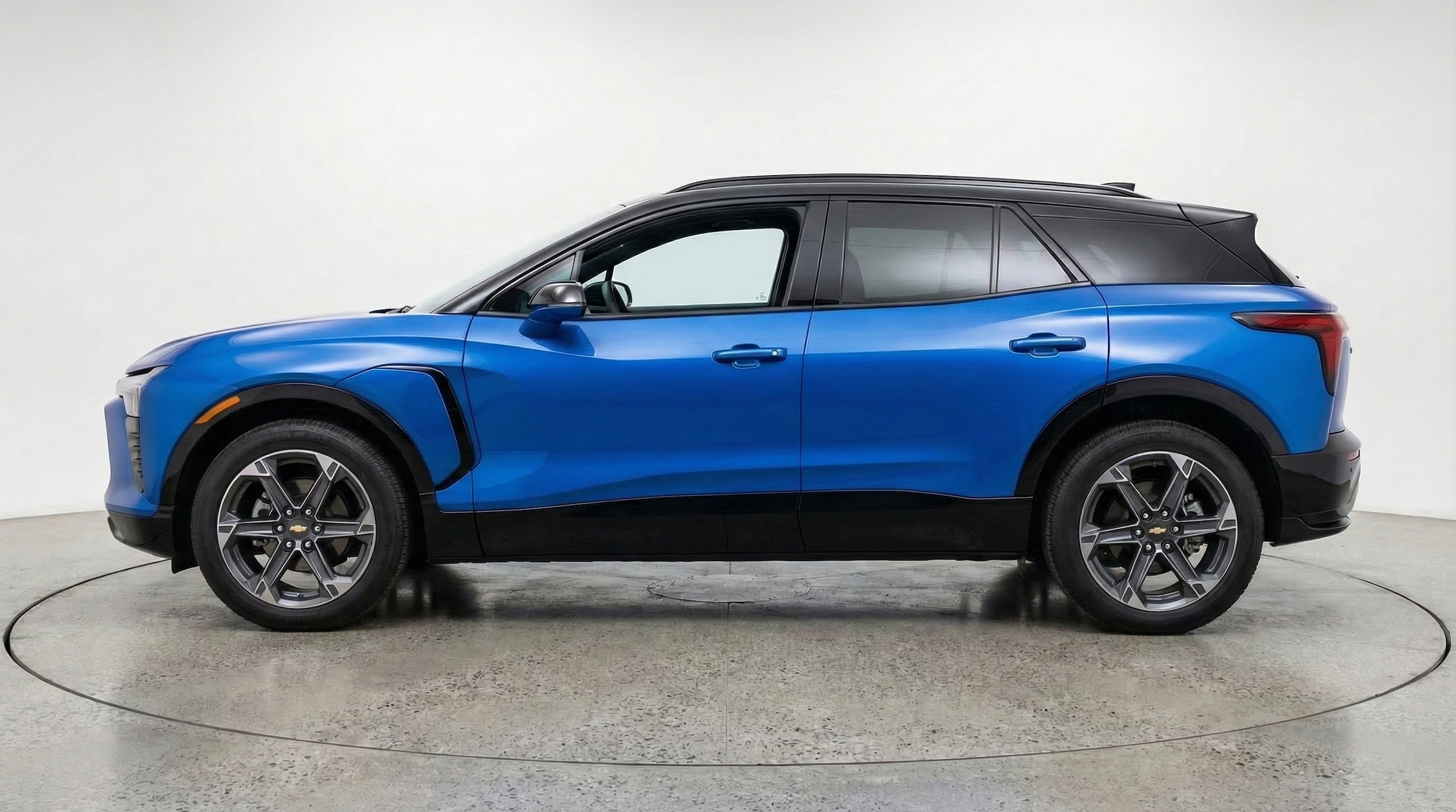 Thumbnail: 2025 Chevrolet Blazer - 4