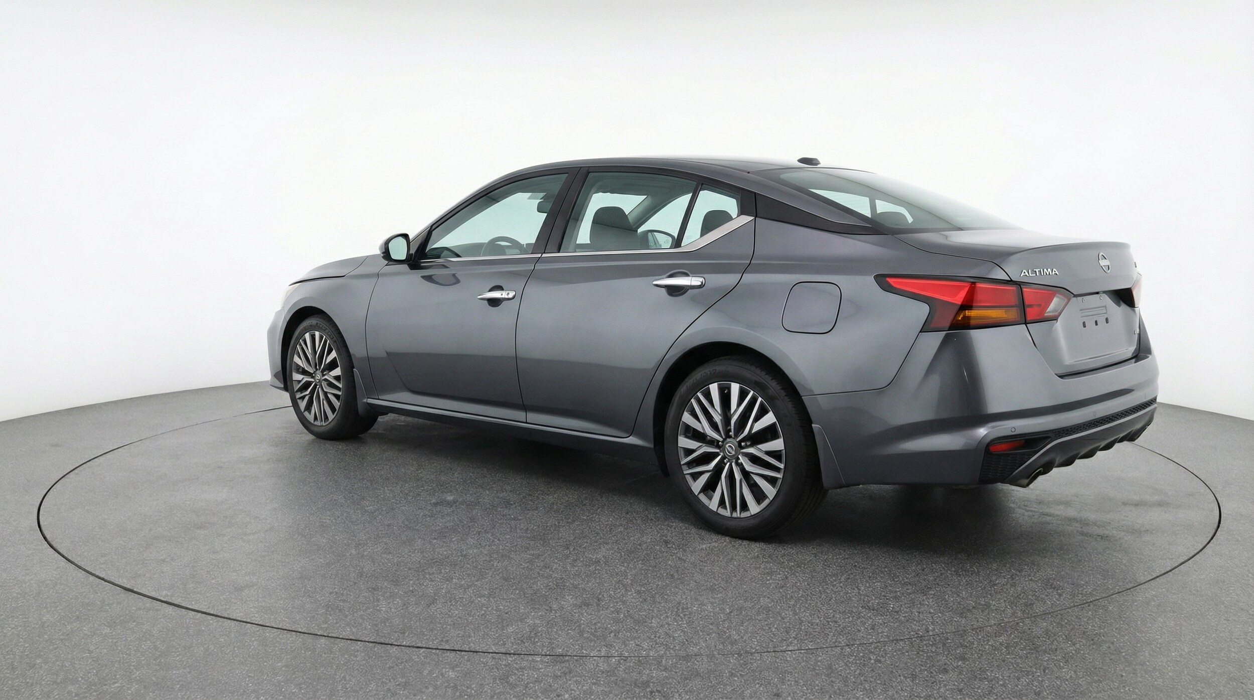 Thumbnail: 2025 Nissan Altima - 5