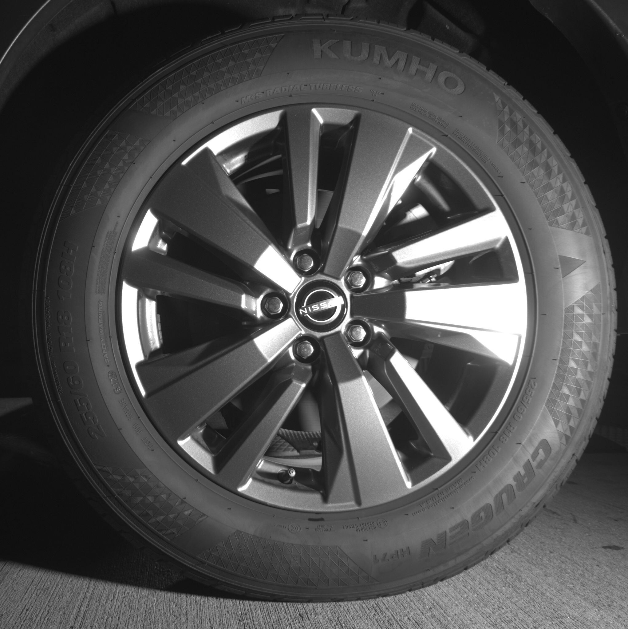 Thumbnail: 2025 Nissan Pathfinder - 11