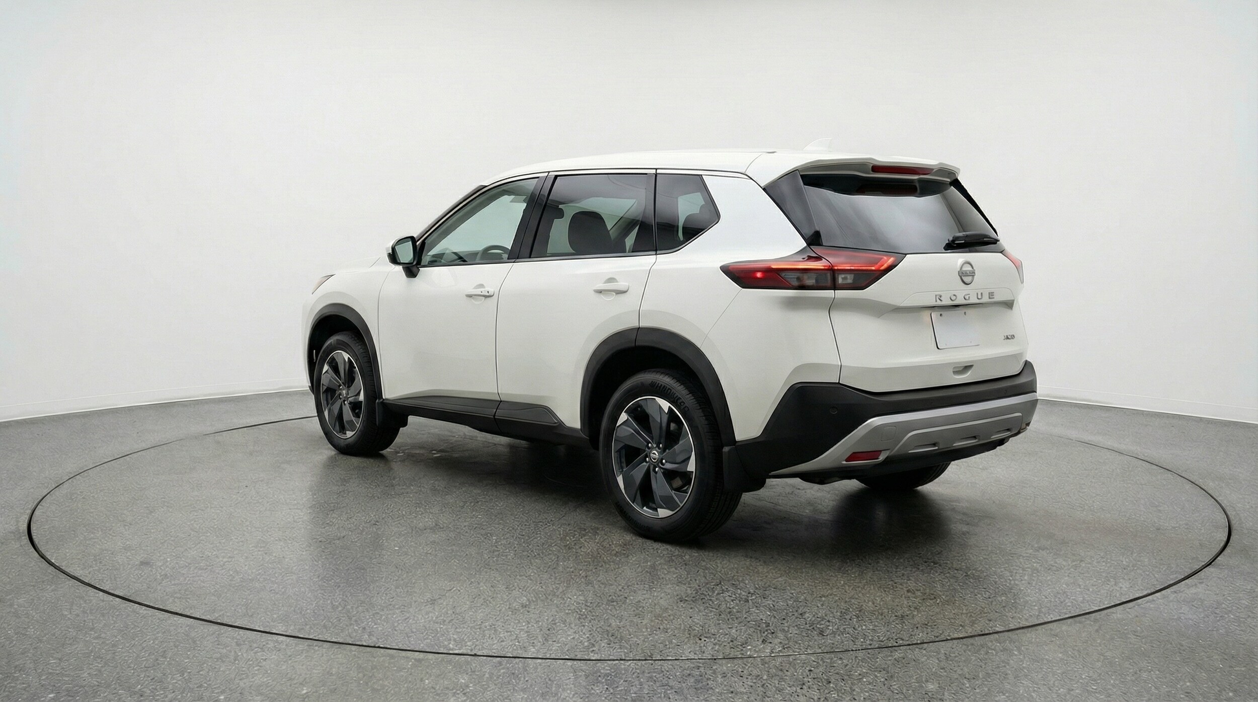 Thumbnail: 2025 Nissan Rogue - 5