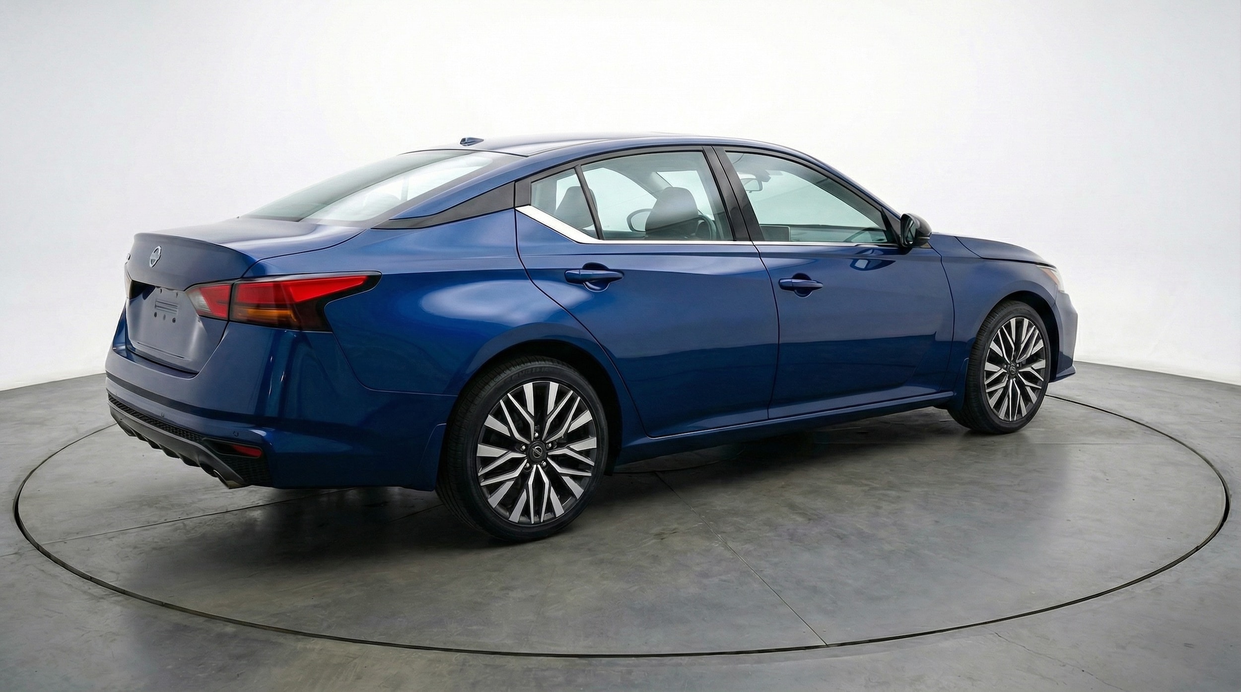 Thumbnail: 2025 Nissan Altima - 7