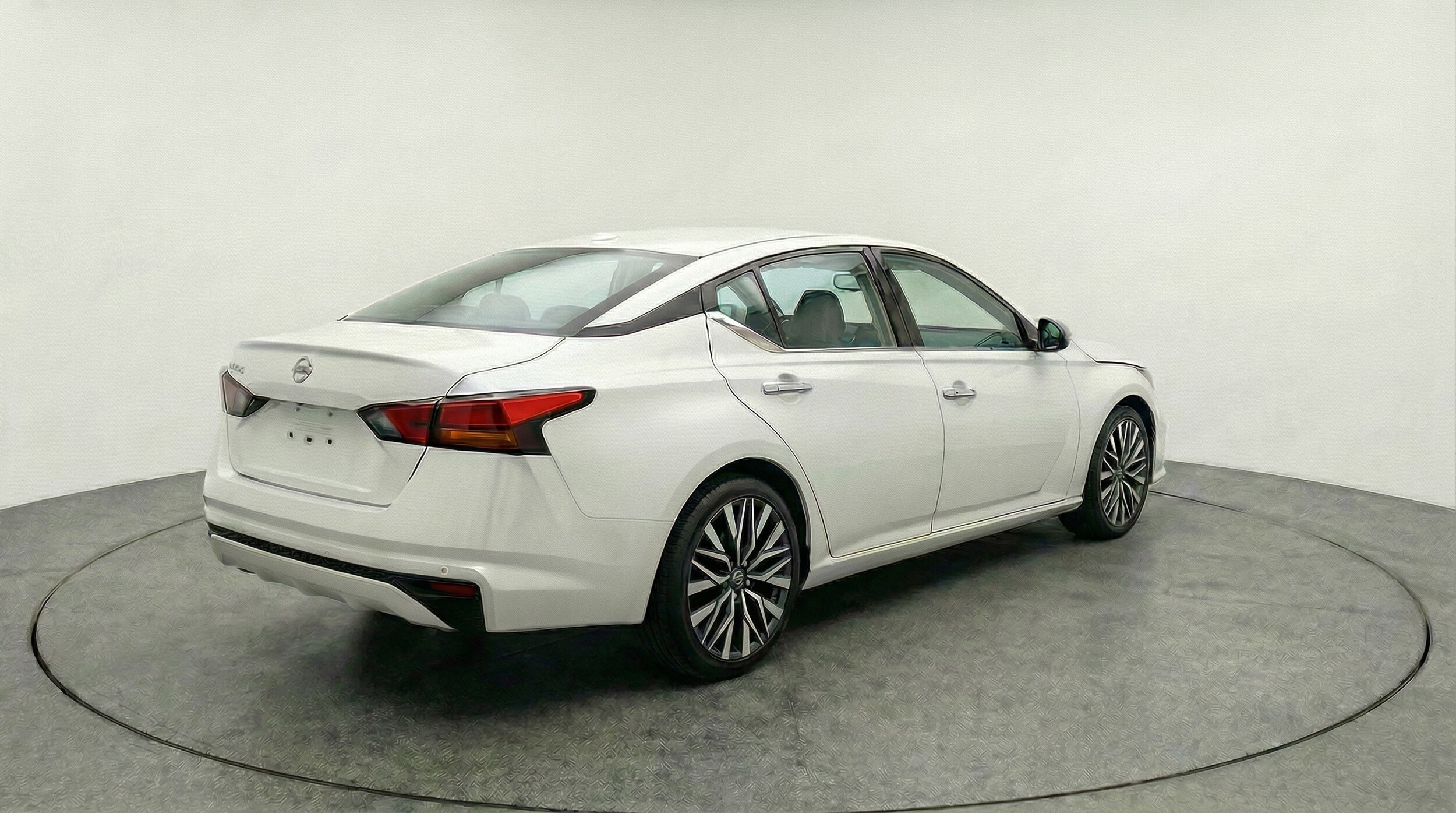 Thumbnail: 2025 Nissan Altima - 7