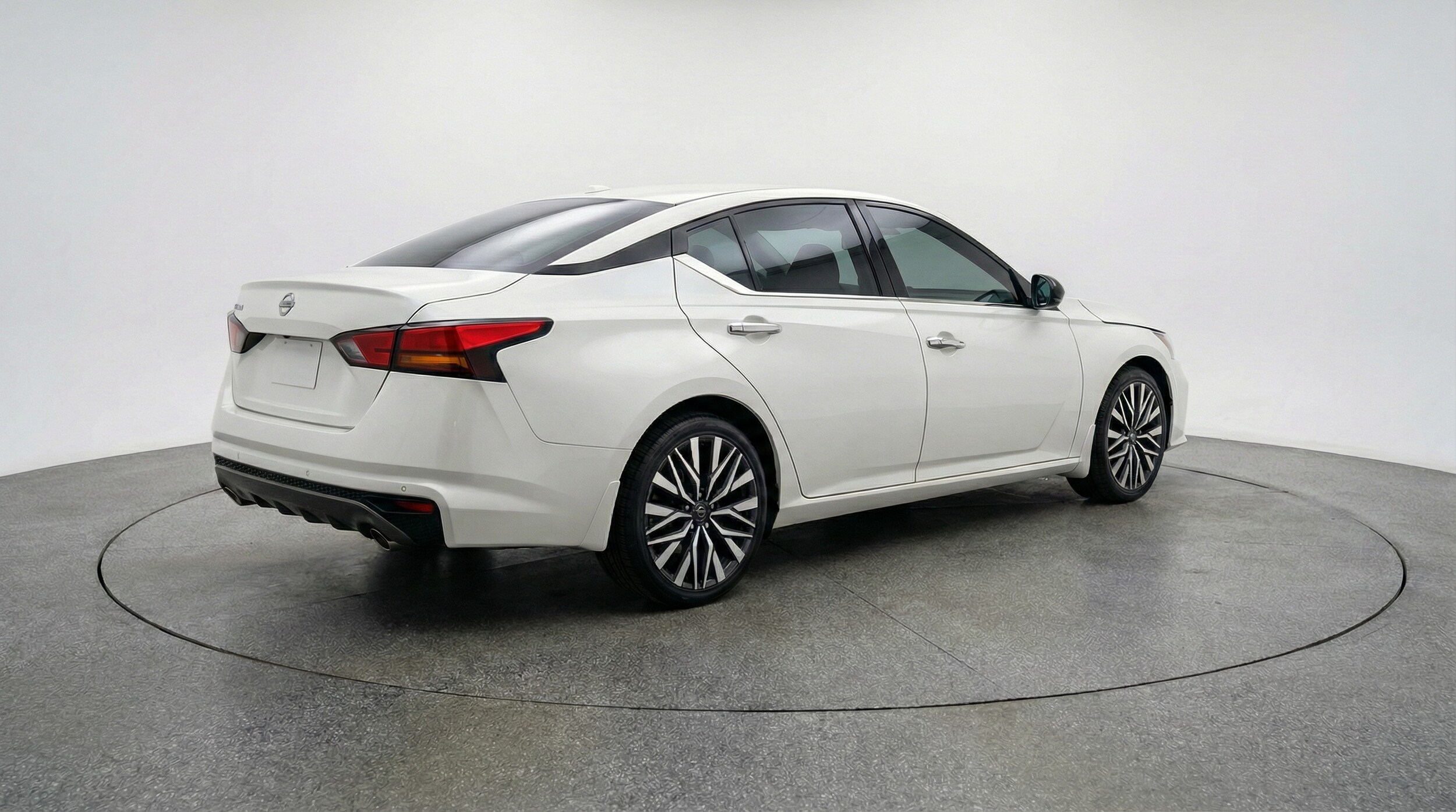 Thumbnail: 2025 Nissan Altima - 7