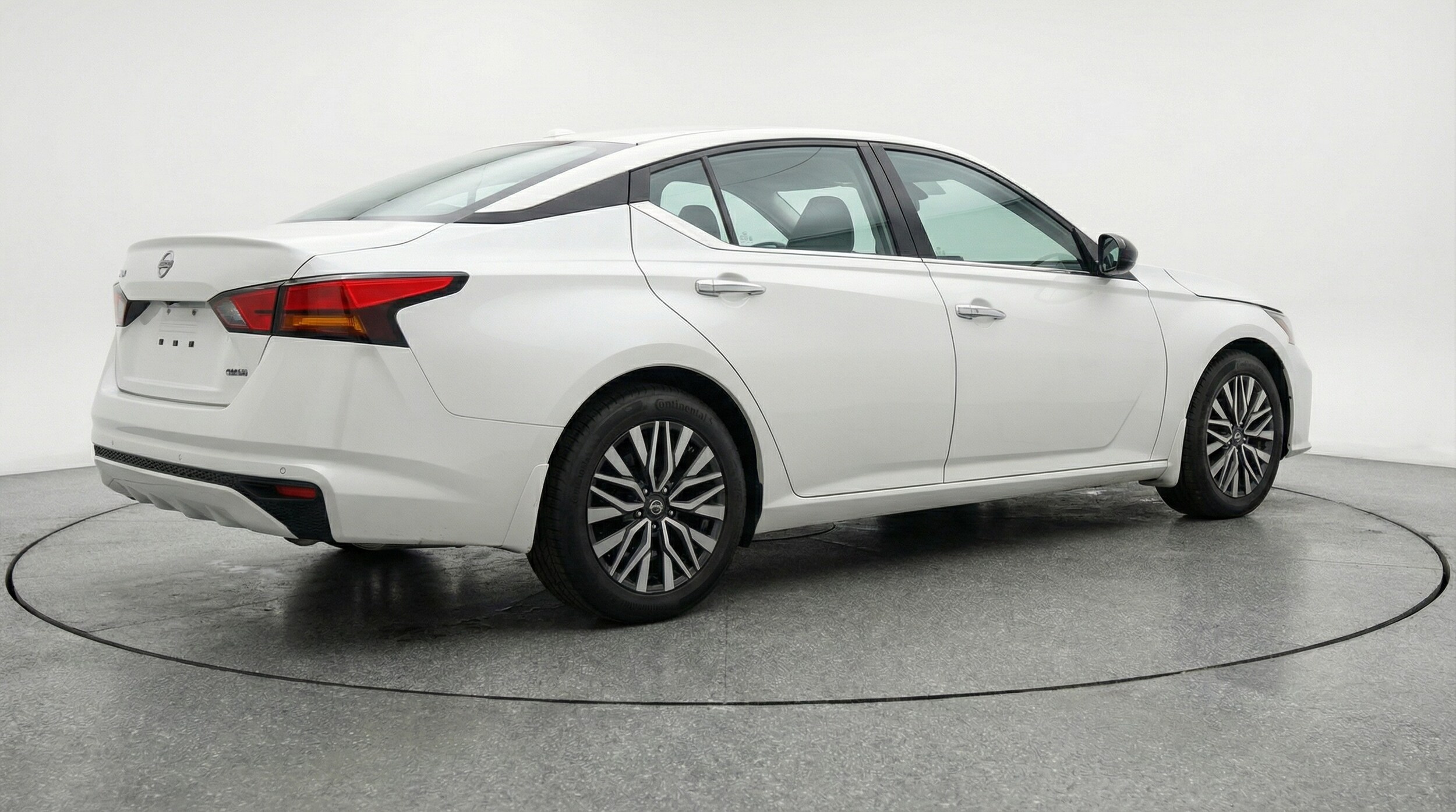 Thumbnail: 2025 Nissan Altima - 7