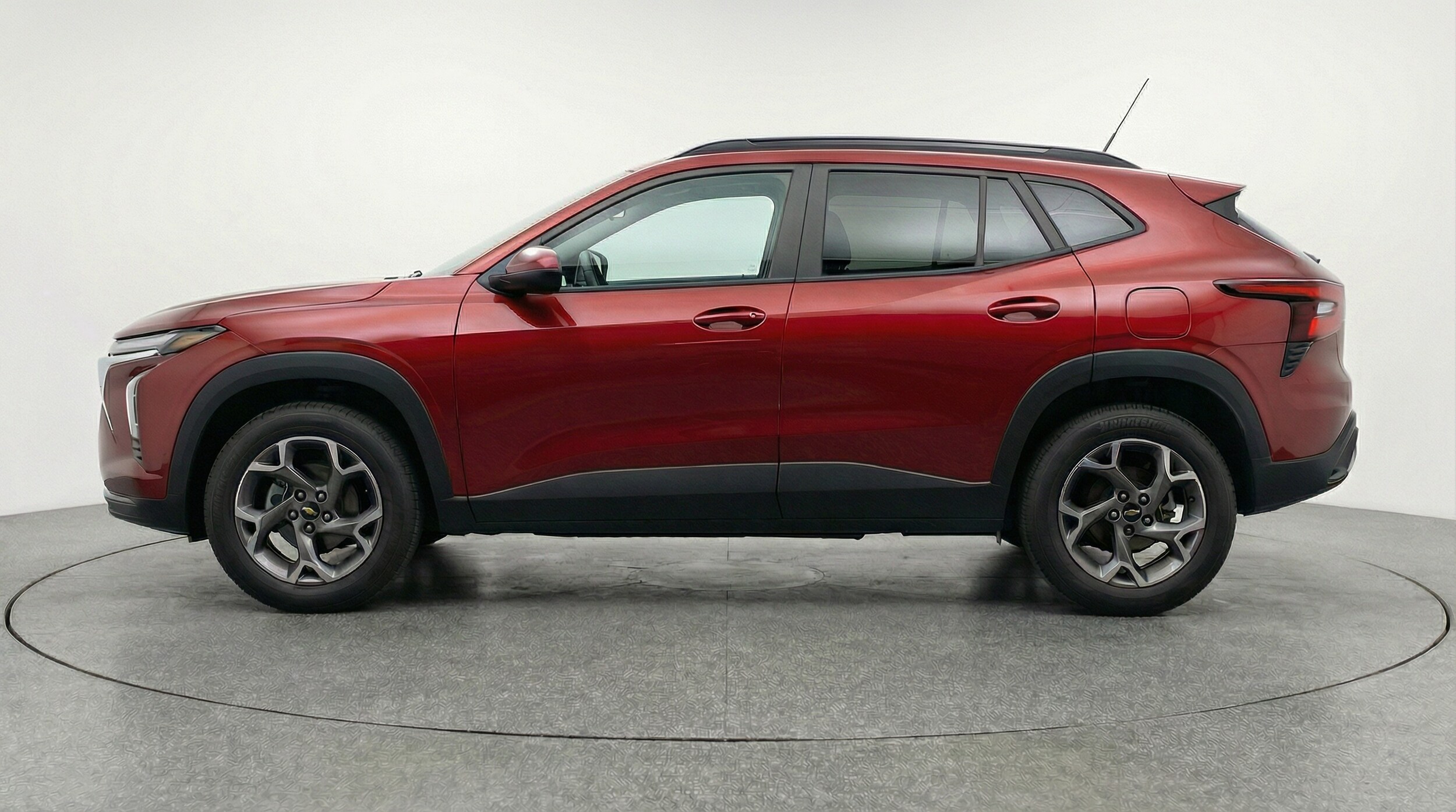 Thumbnail: 2025 Chevrolet Trax - 4