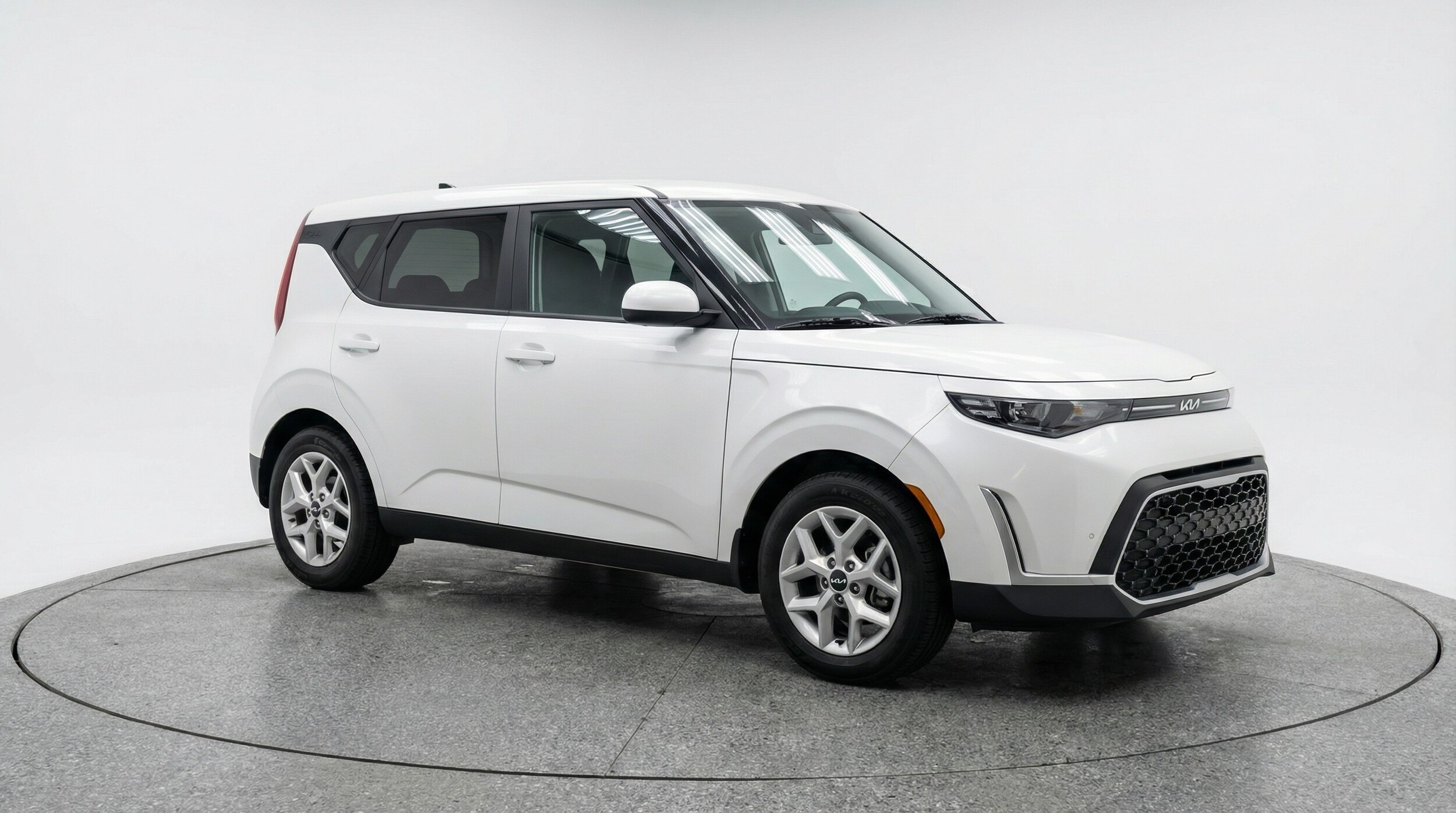 Thumbnail: 2025 Kia Soul - 1