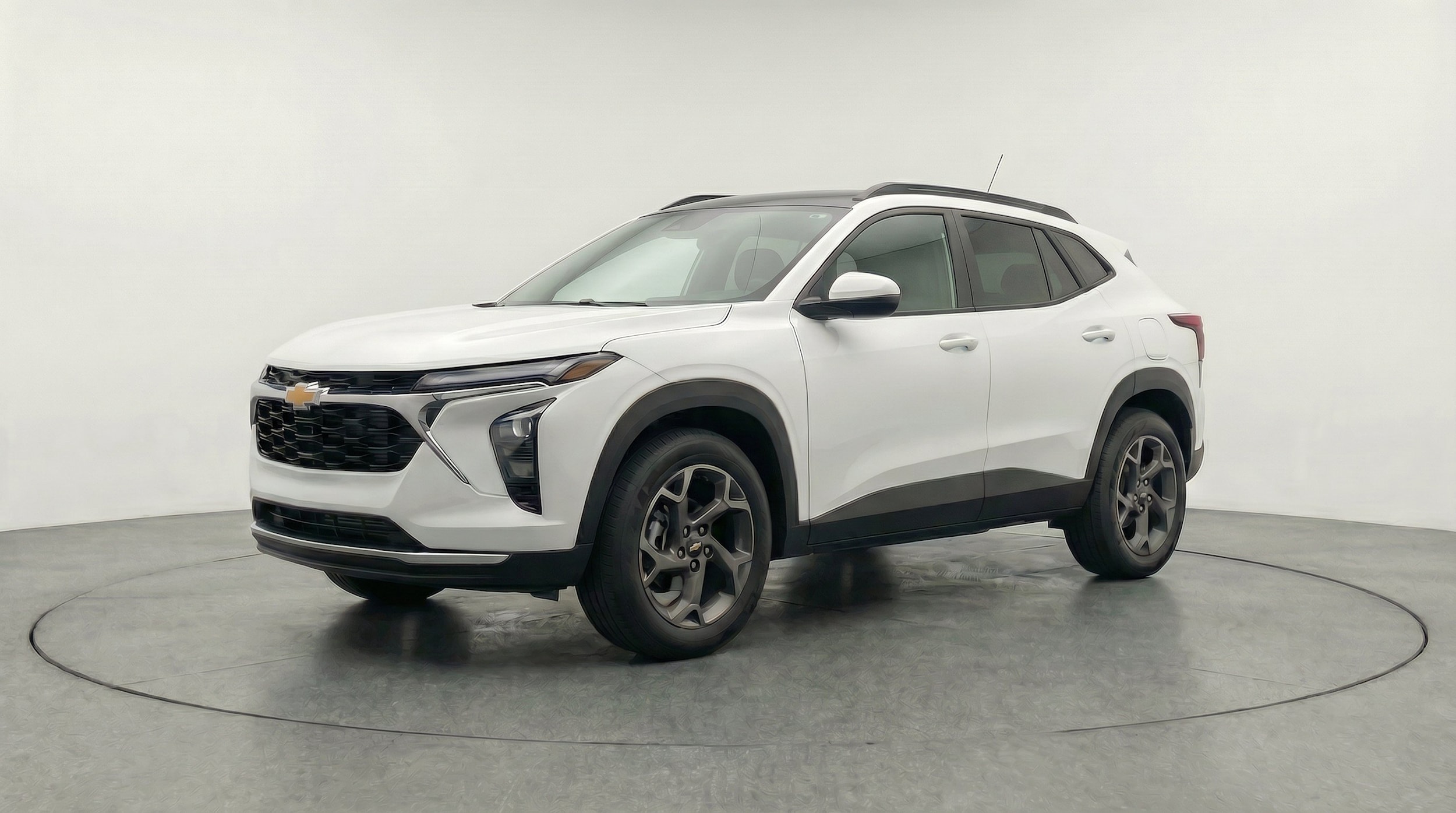 Thumbnail: 2025 Chevrolet Trax - 3