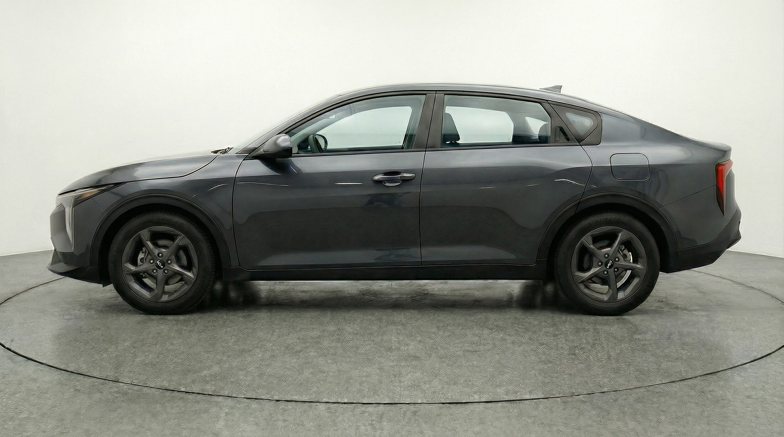 Thumbnail: 2025 Kia K4 - 4