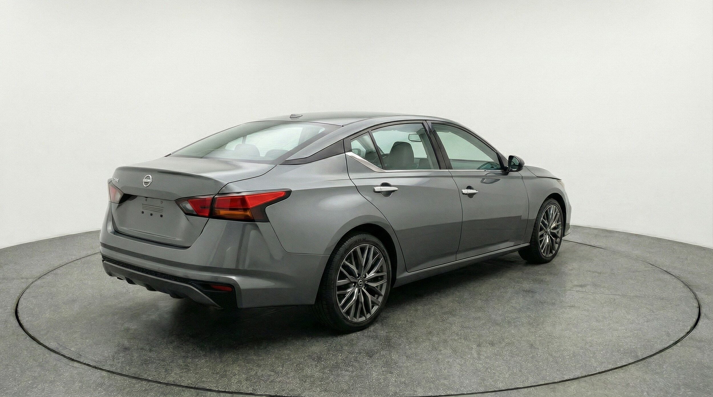 Thumbnail: 2025 Nissan Altima - 7