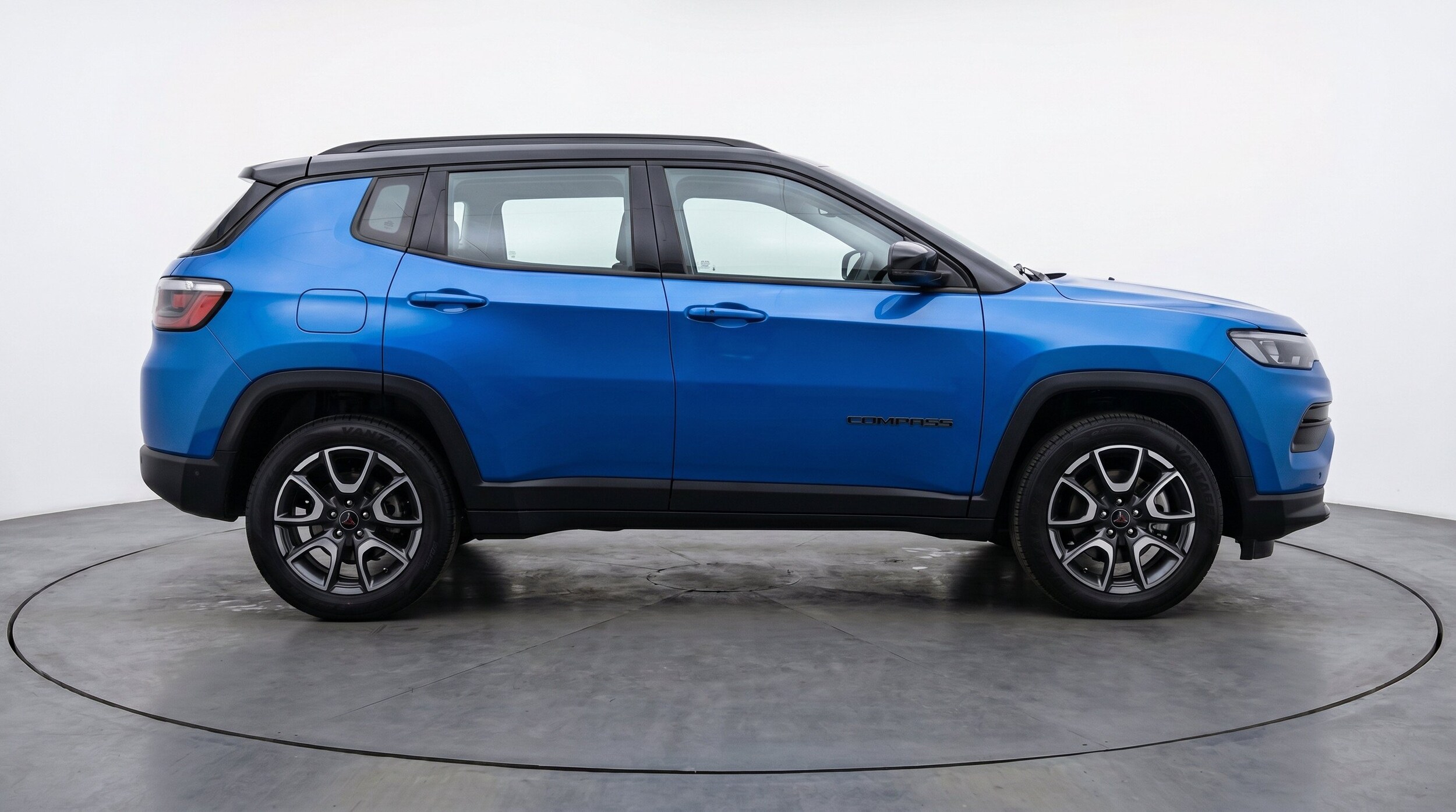 Thumbnail: 2025 Jeep Compass - 11