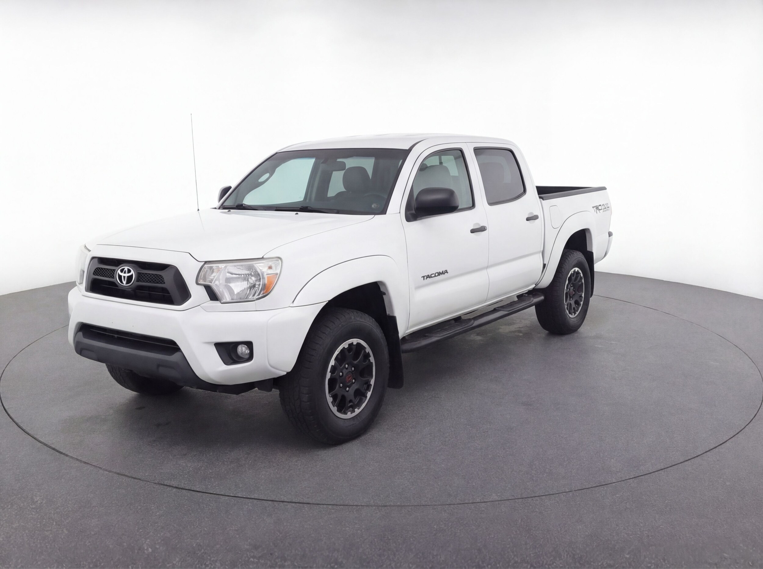 Thumbnail: 2025 Toyota Tacoma - 3