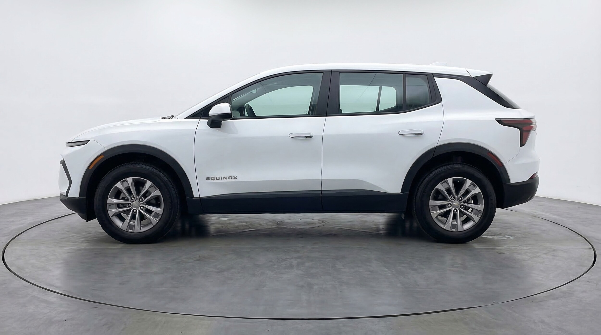 Thumbnail: 2025 Chevrolet Equinox - 4