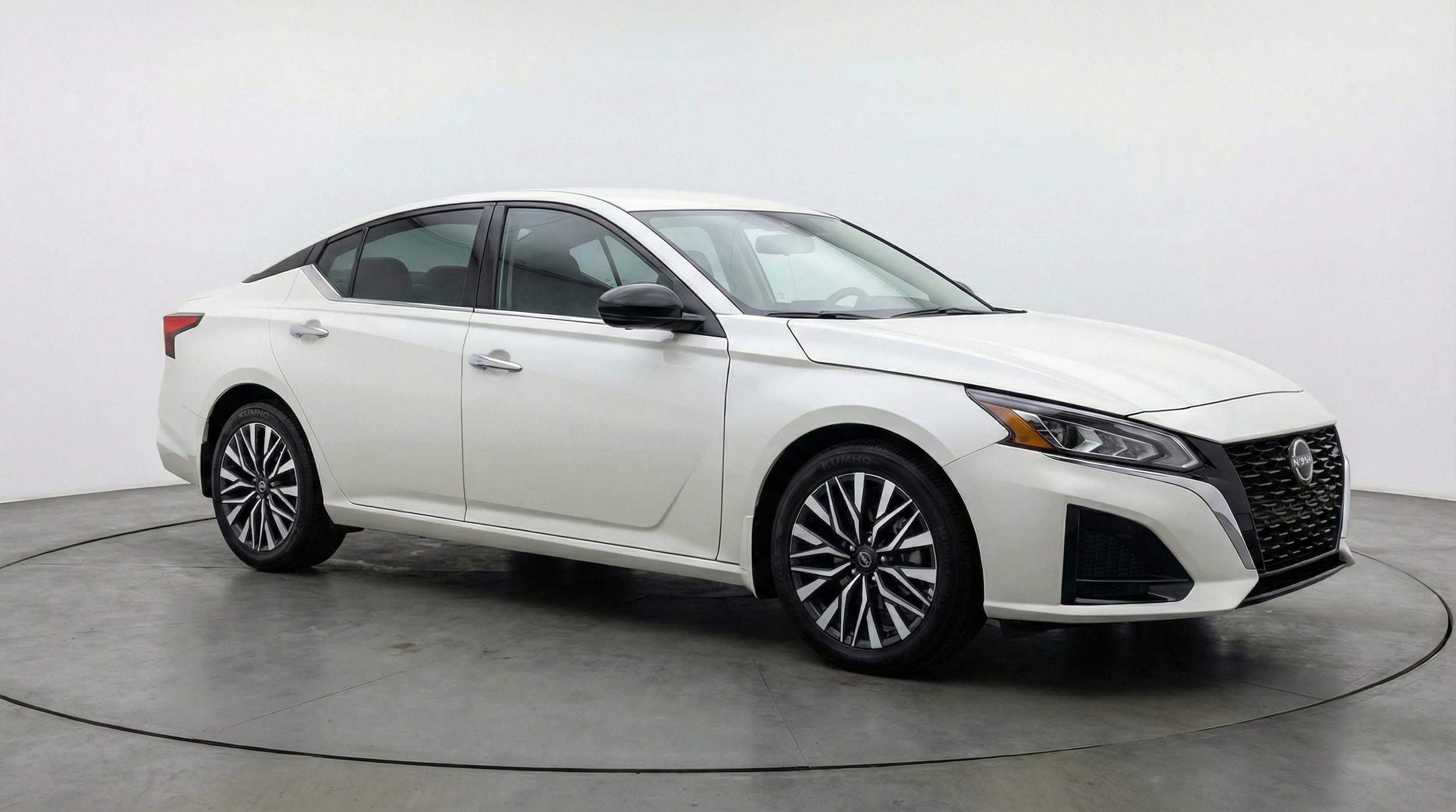 Thumbnail: 2025 Nissan Altima - 1