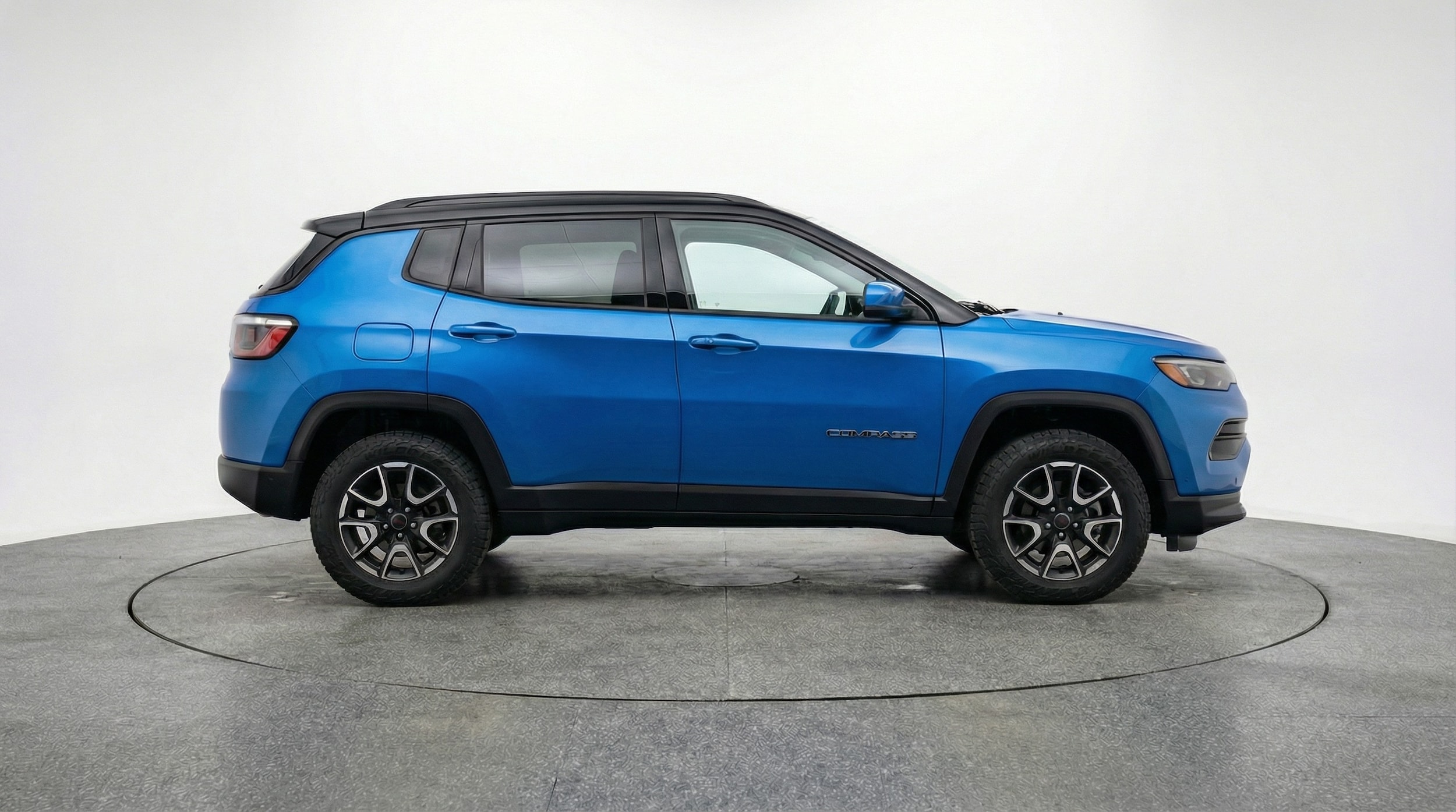 Thumbnail: 2025 Jeep Compass - 8