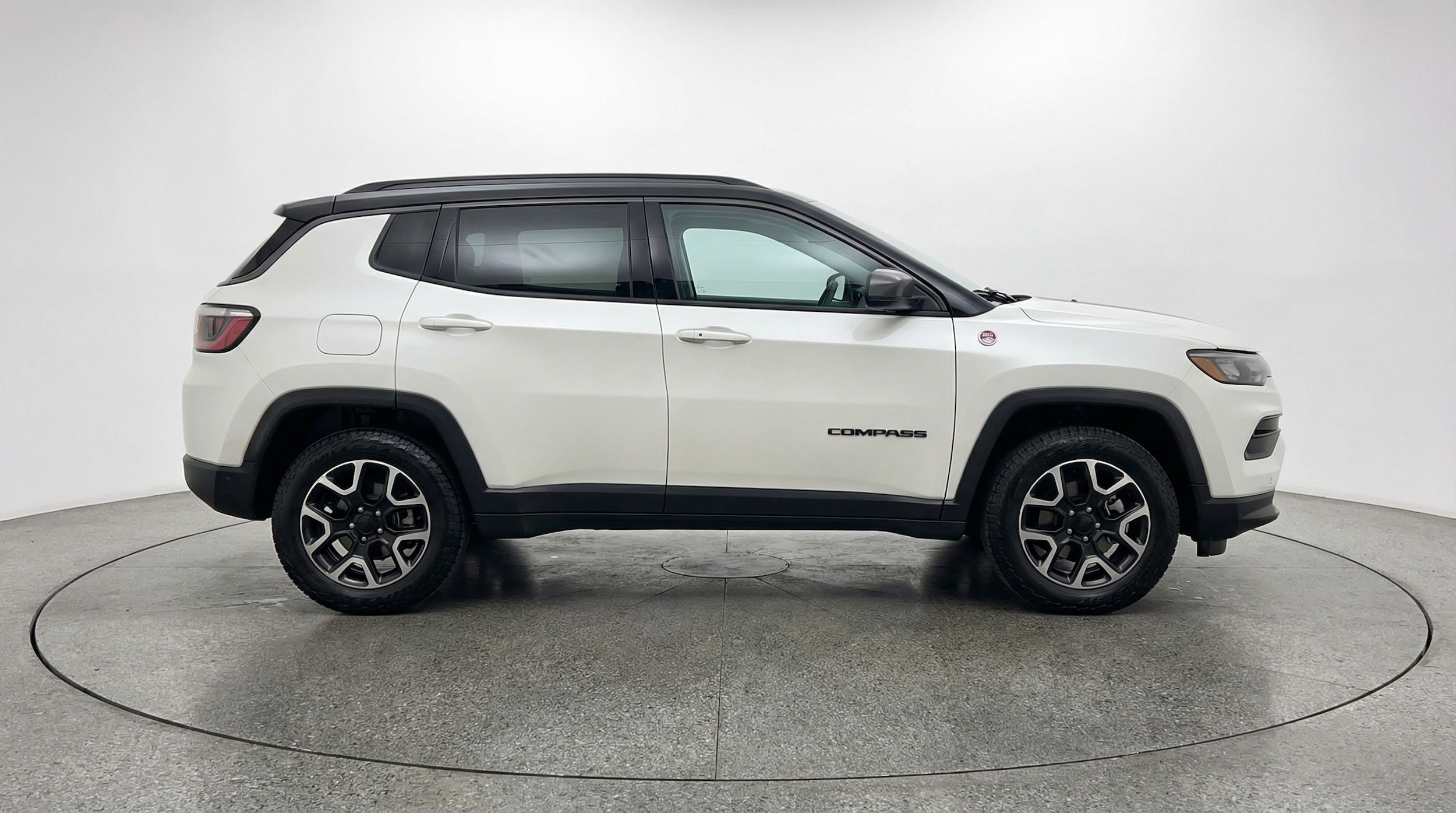 Thumbnail: 2025 Jeep Compass - 8