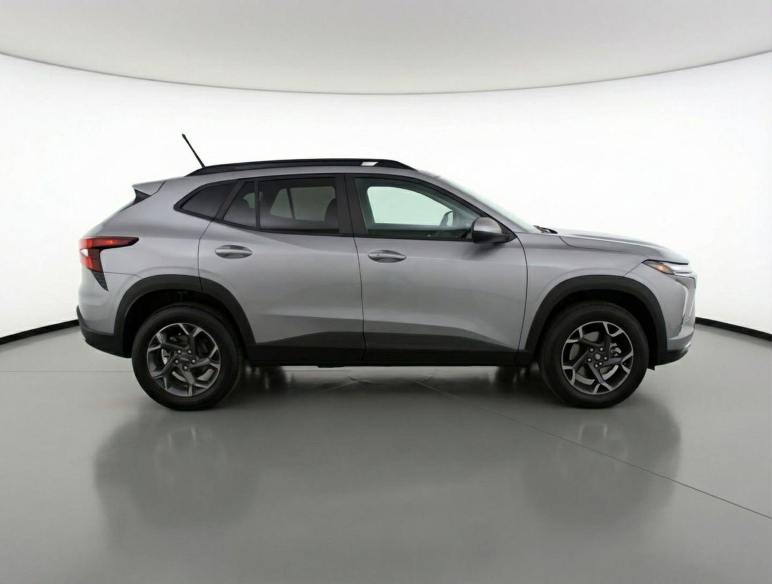Thumbnail: 2025 Chevrolet Trax - 11