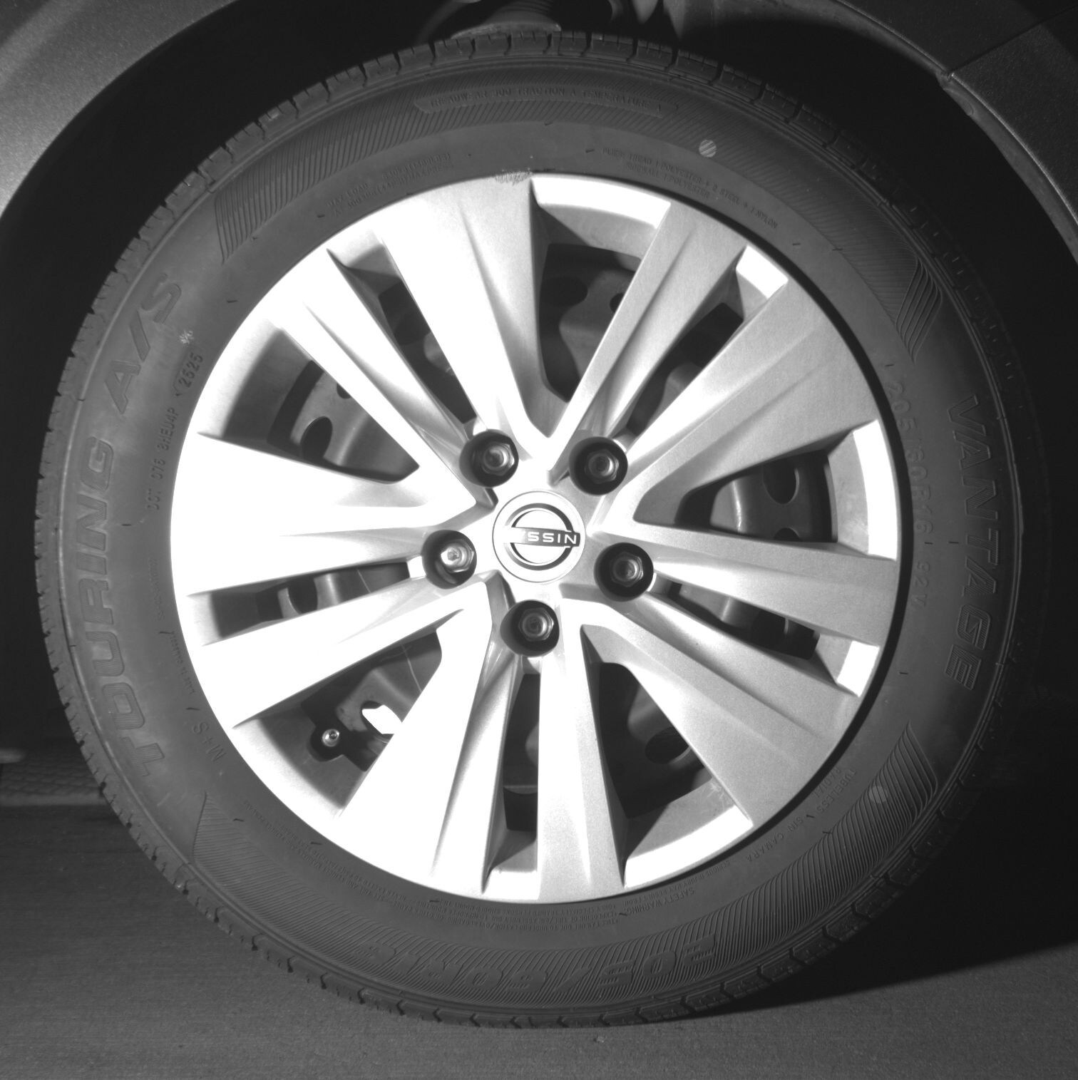 Thumbnail: 2025 Nissan Sentra - 10