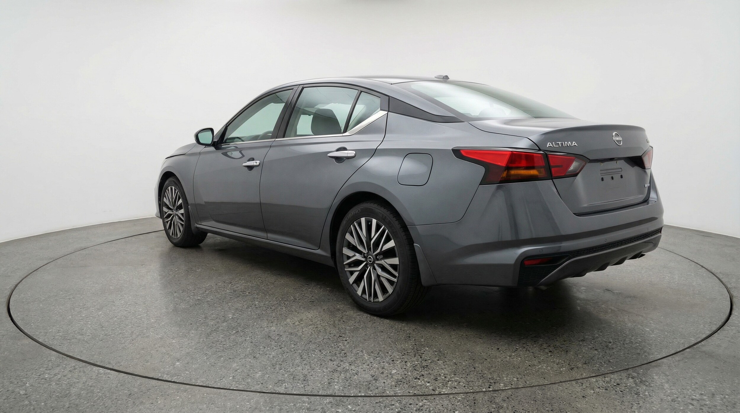 Thumbnail: 2025 Nissan Altima - 5