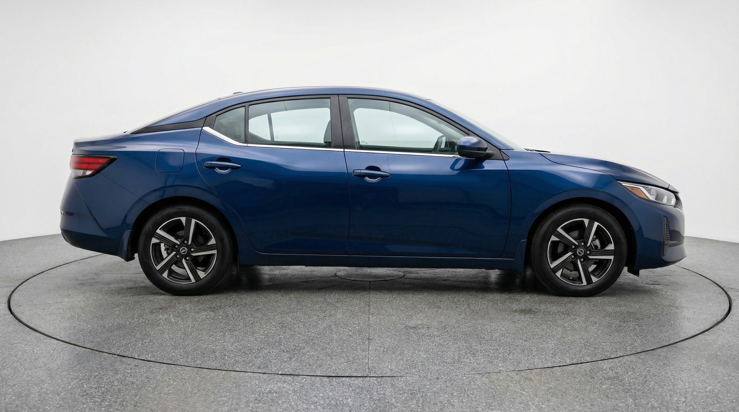 Thumbnail: 2025 Nissan Sentra - 8