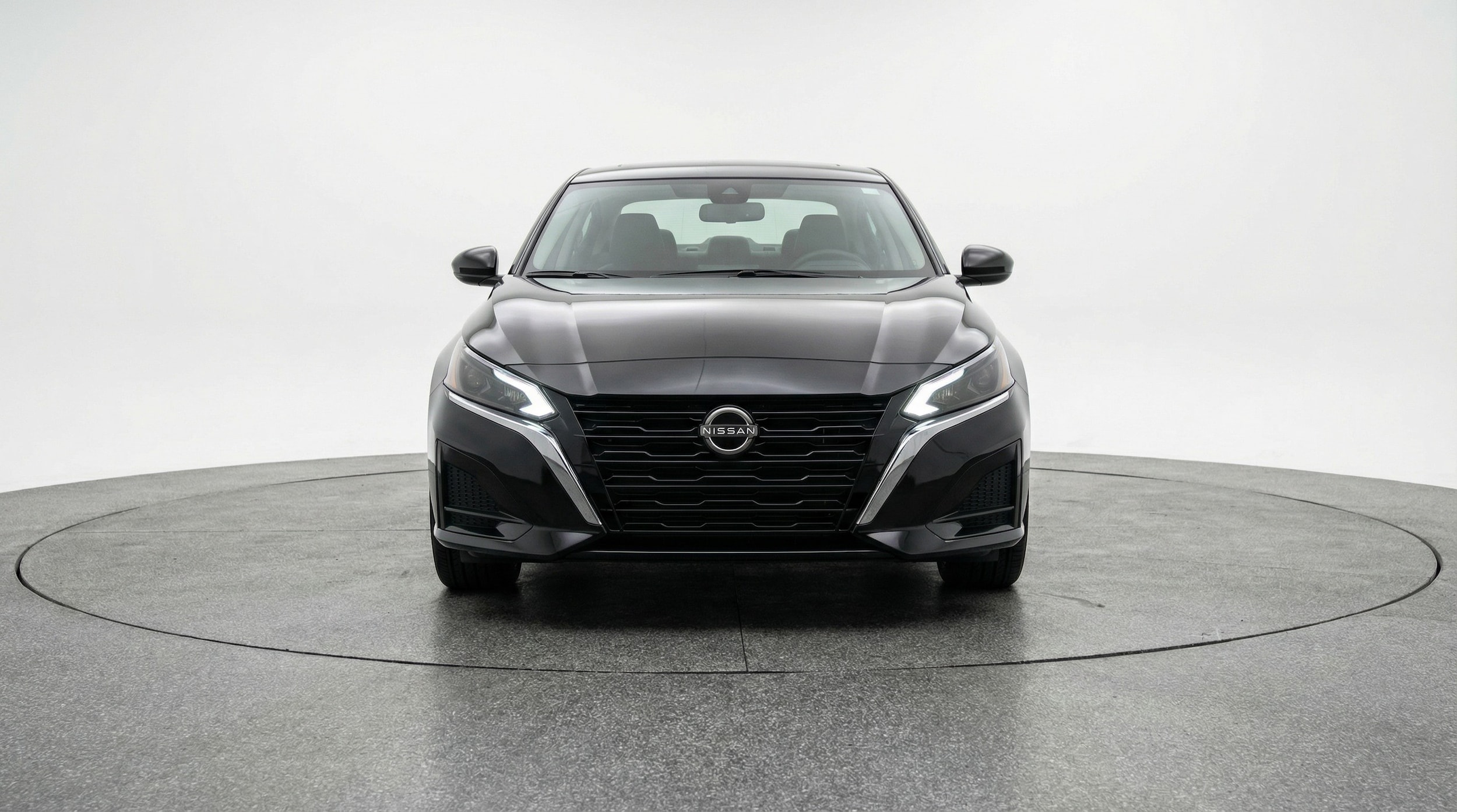 Thumbnail: 2025 Nissan Altima - 2