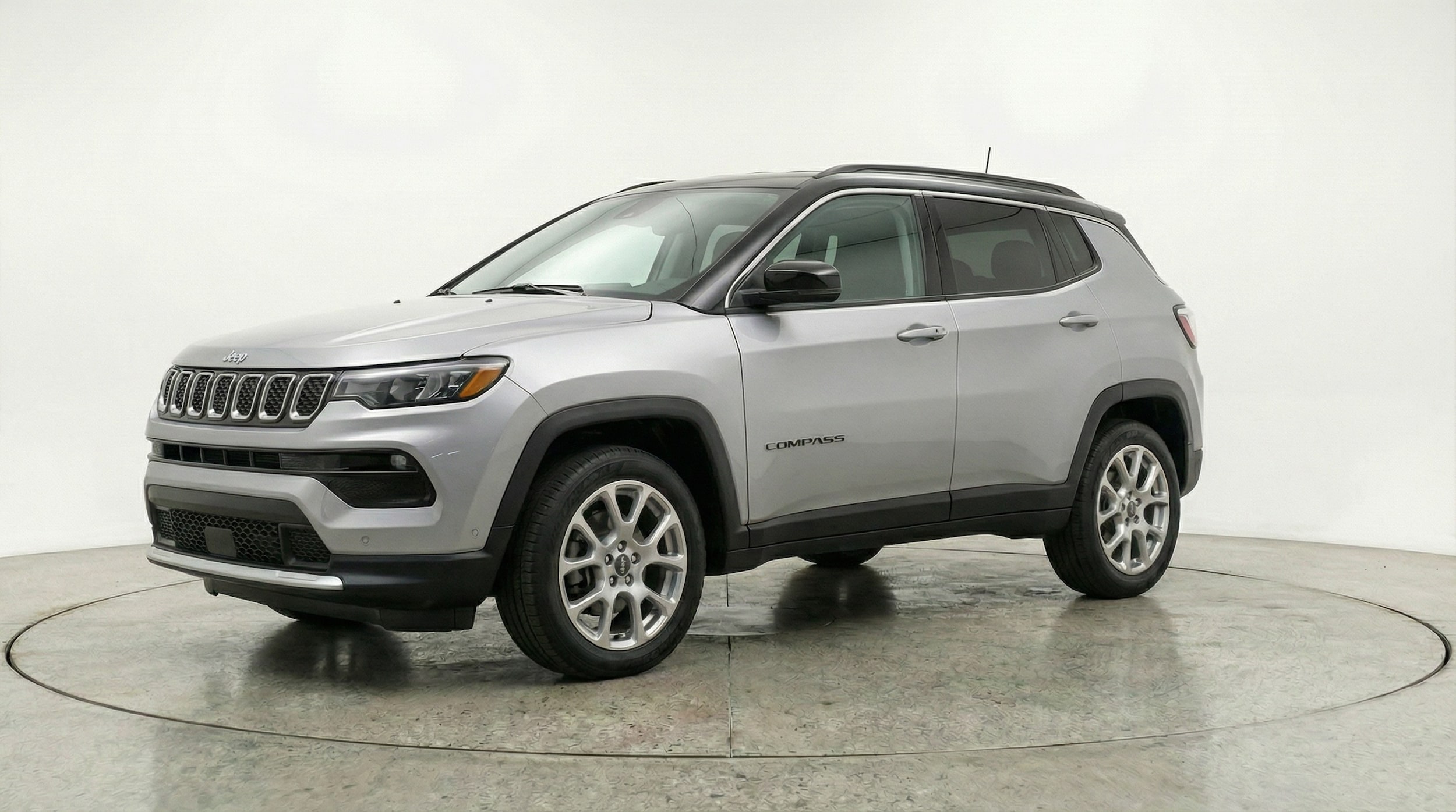 Thumbnail: 2025 Jeep Compass - 3
