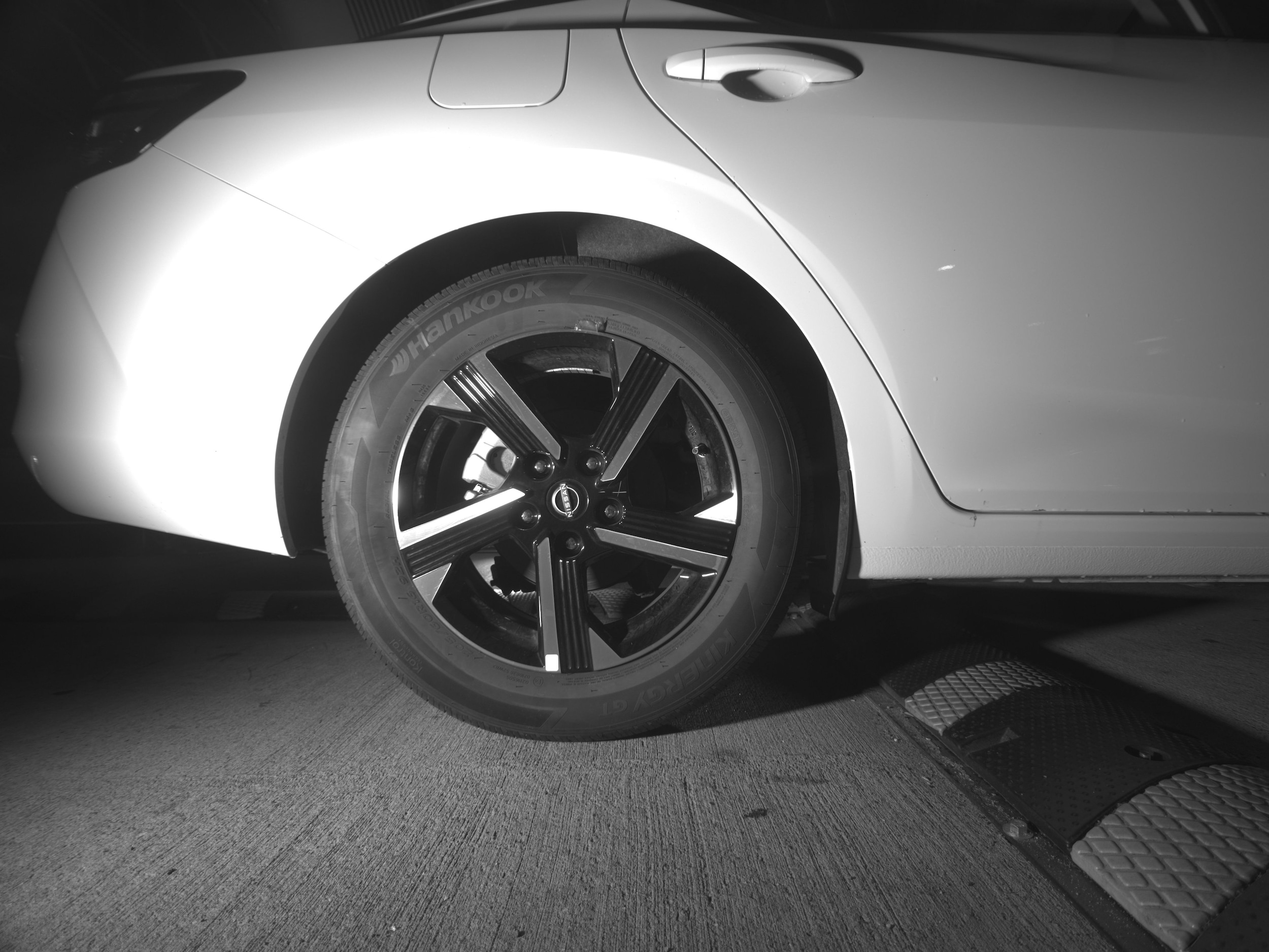 Thumbnail: 2025 Nissan Sentra - 12