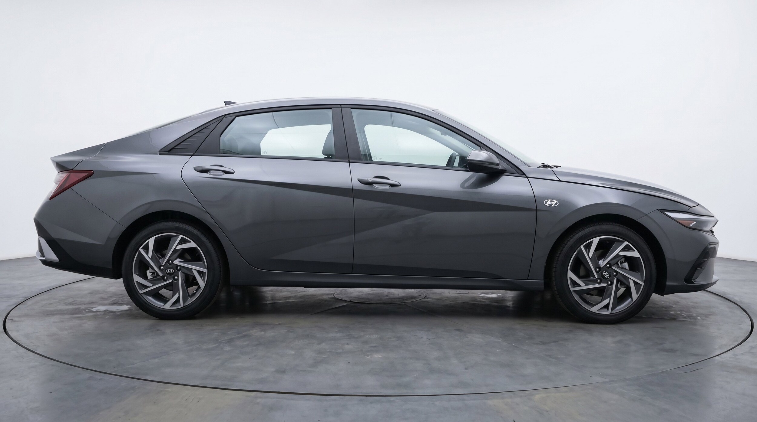Thumbnail: 2025 Hyundai Elantra - 11