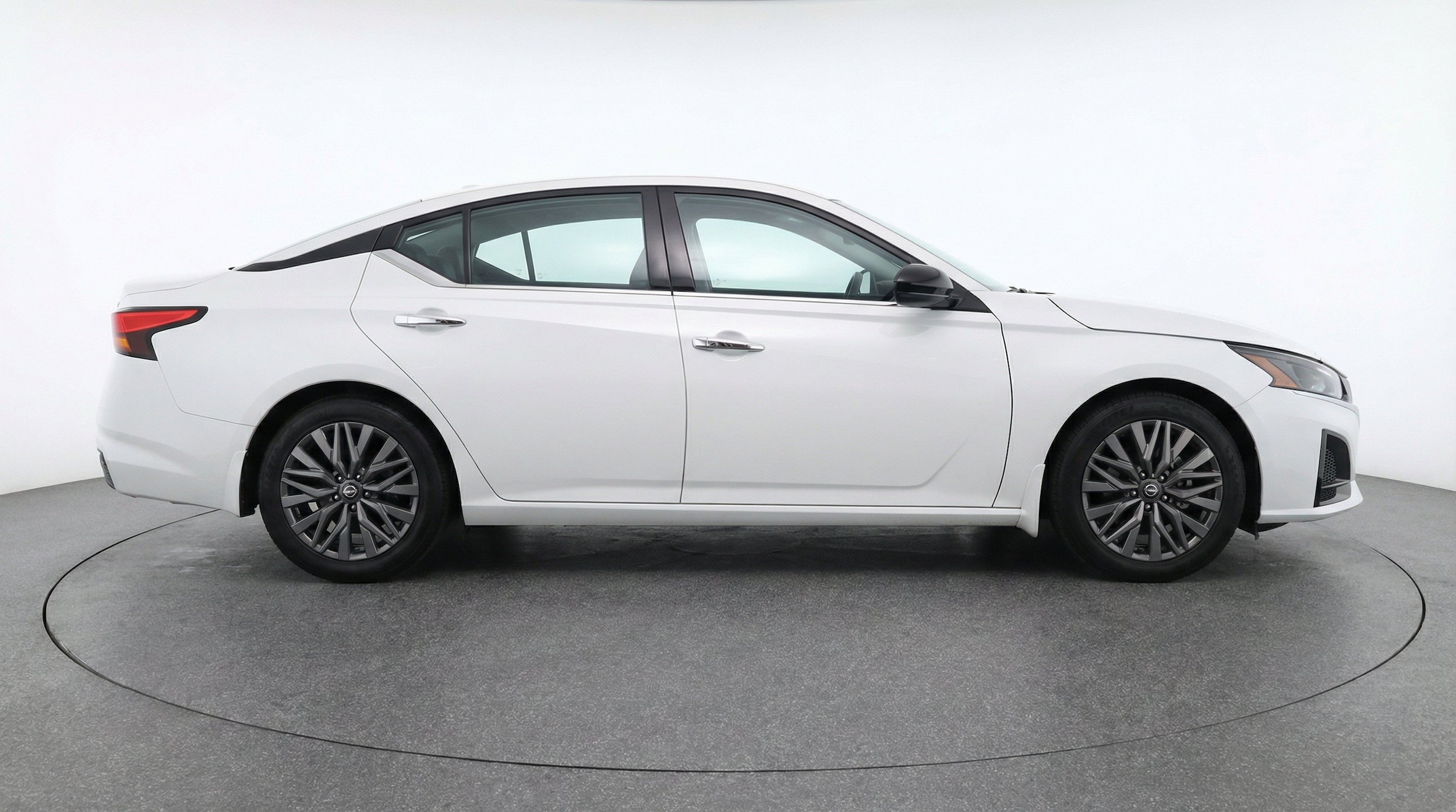 Thumbnail: 2025 Nissan Altima - 11