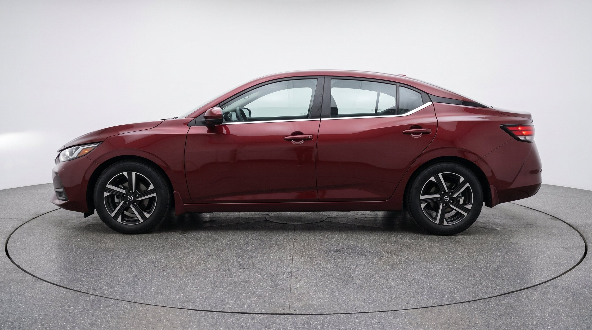 Thumbnail: 2025 Nissan Sentra - 5