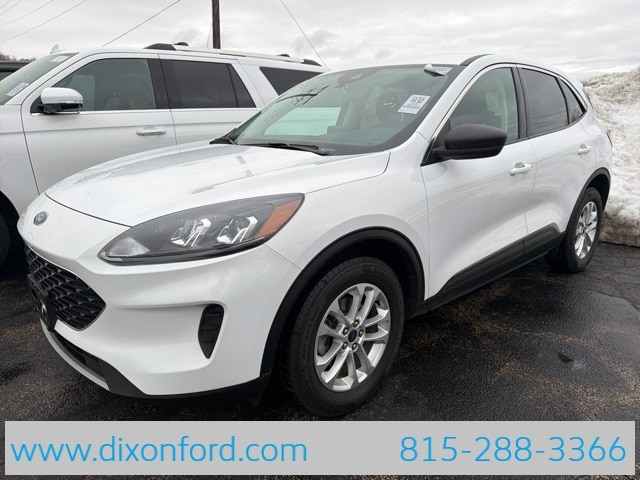 2022 Ford Escape SE's photo